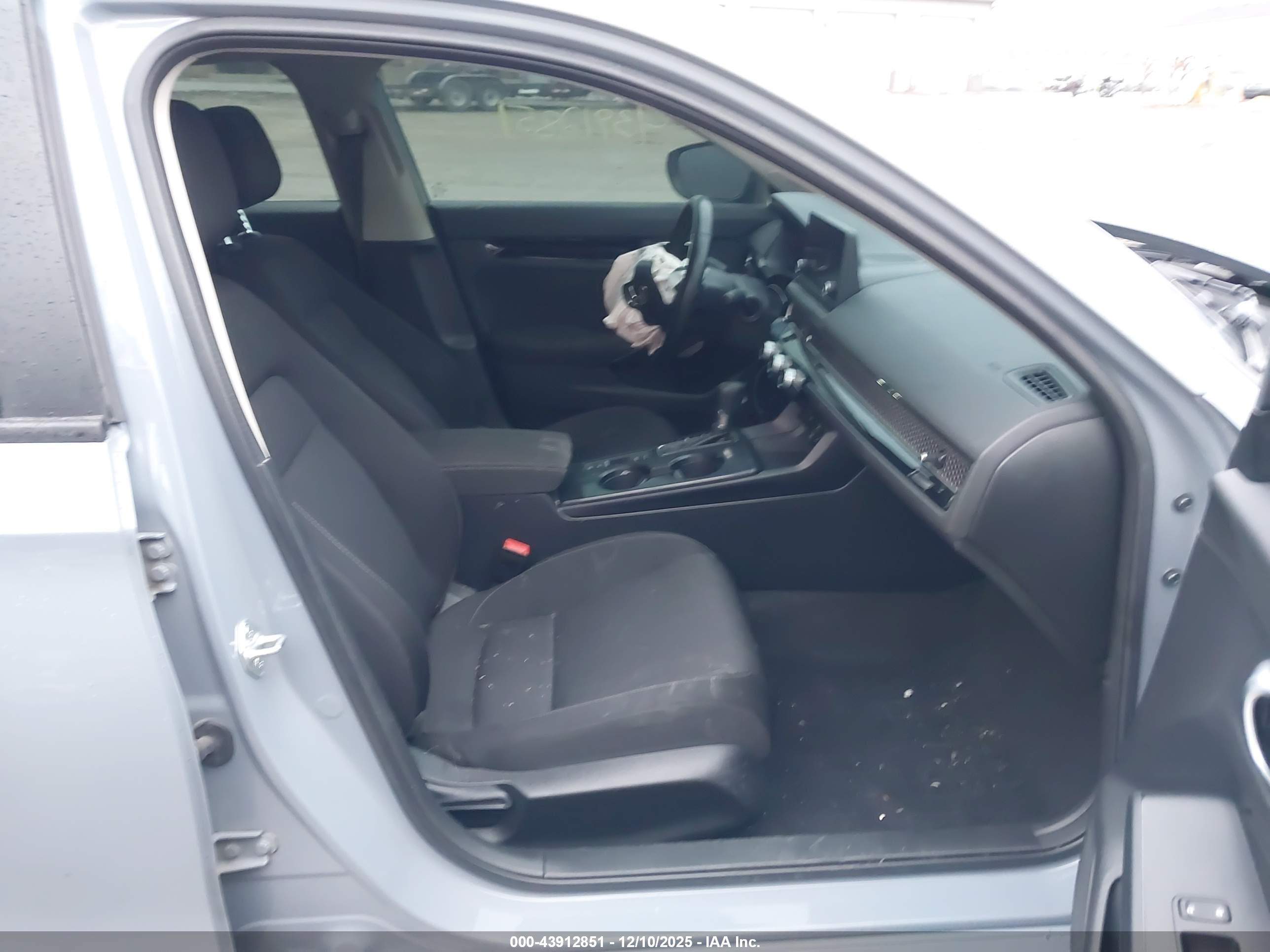 HONDA CIVIC image 5