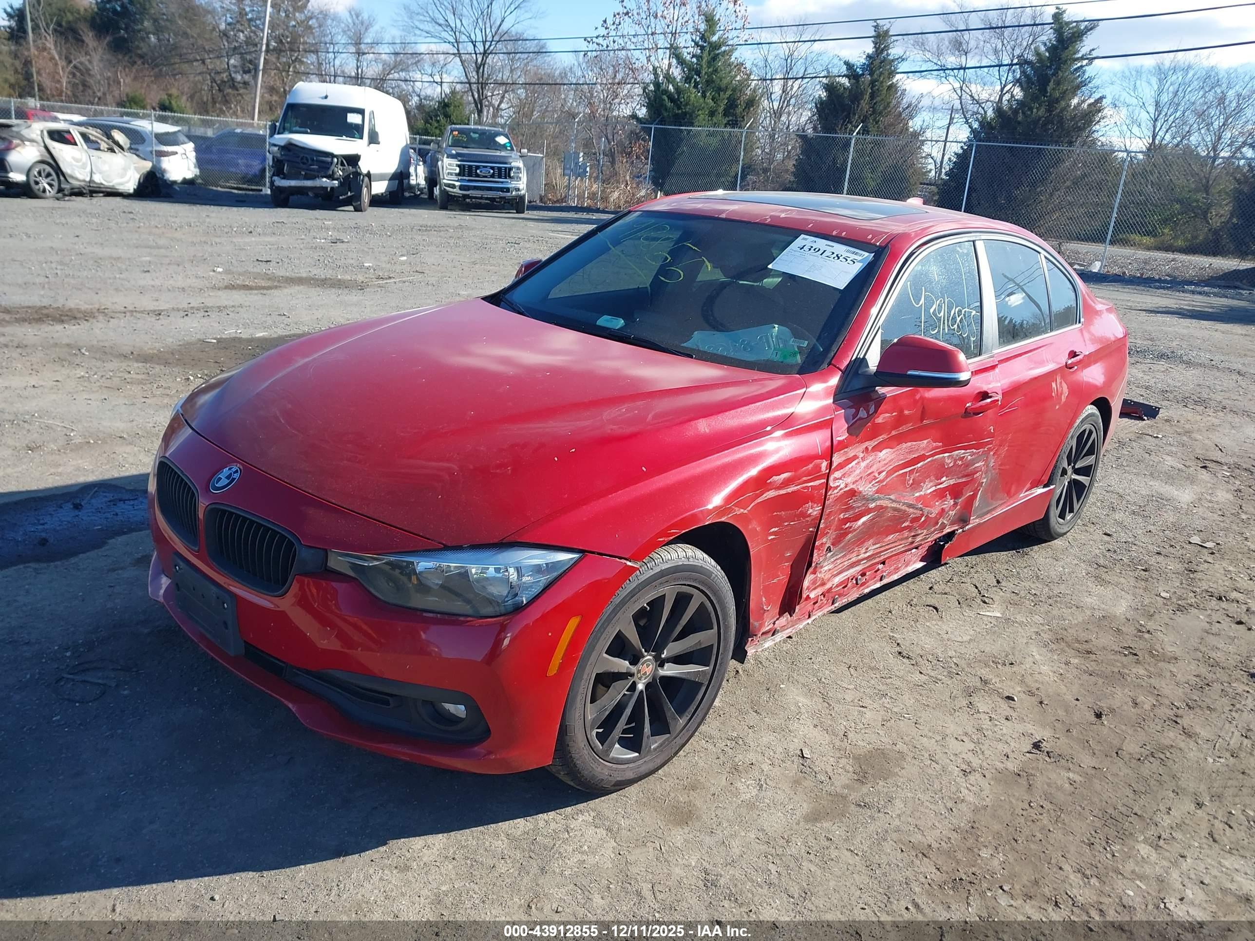 BMW 320I image 2