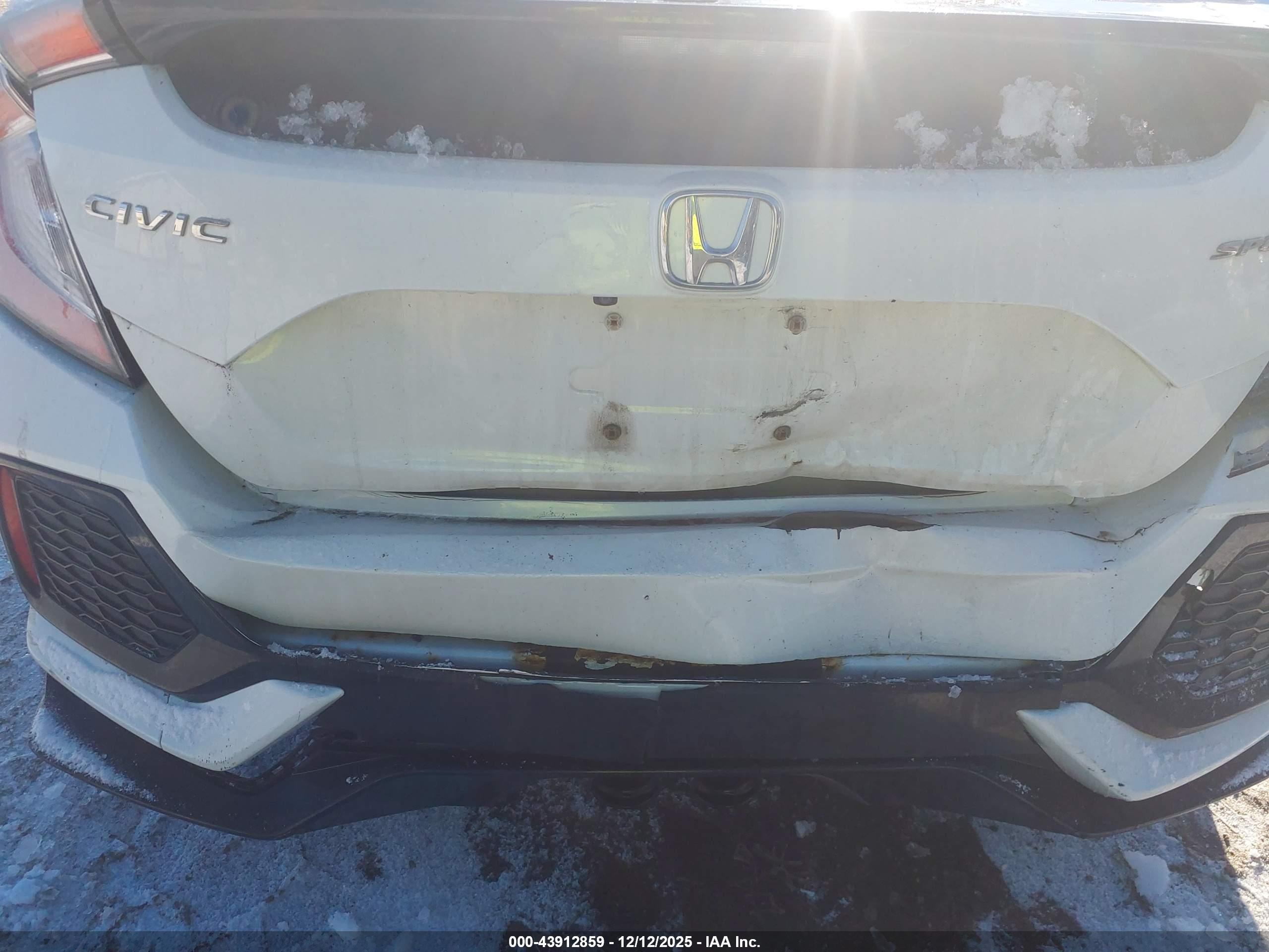 HONDA CIVIC image 6