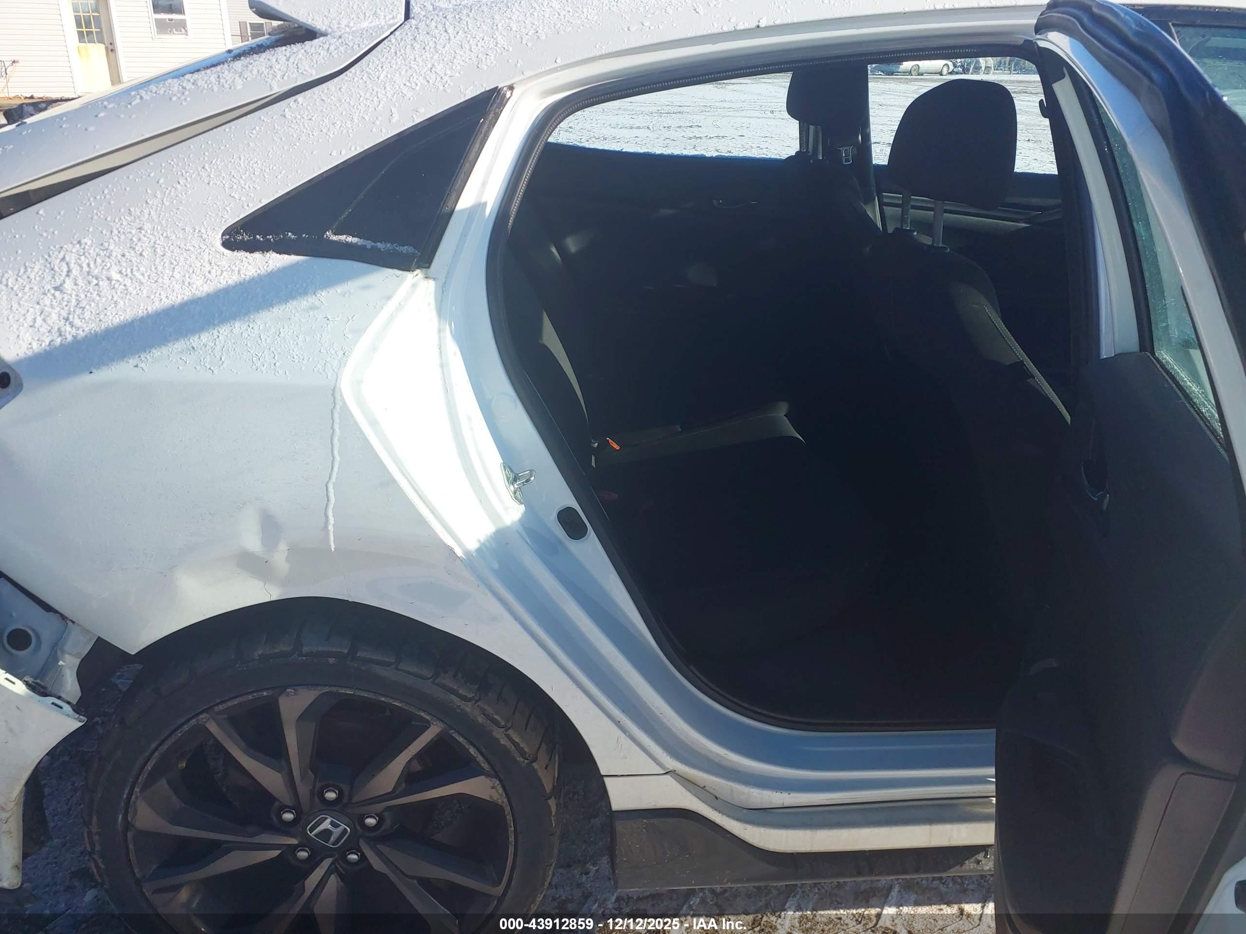 HONDA CIVIC image 8