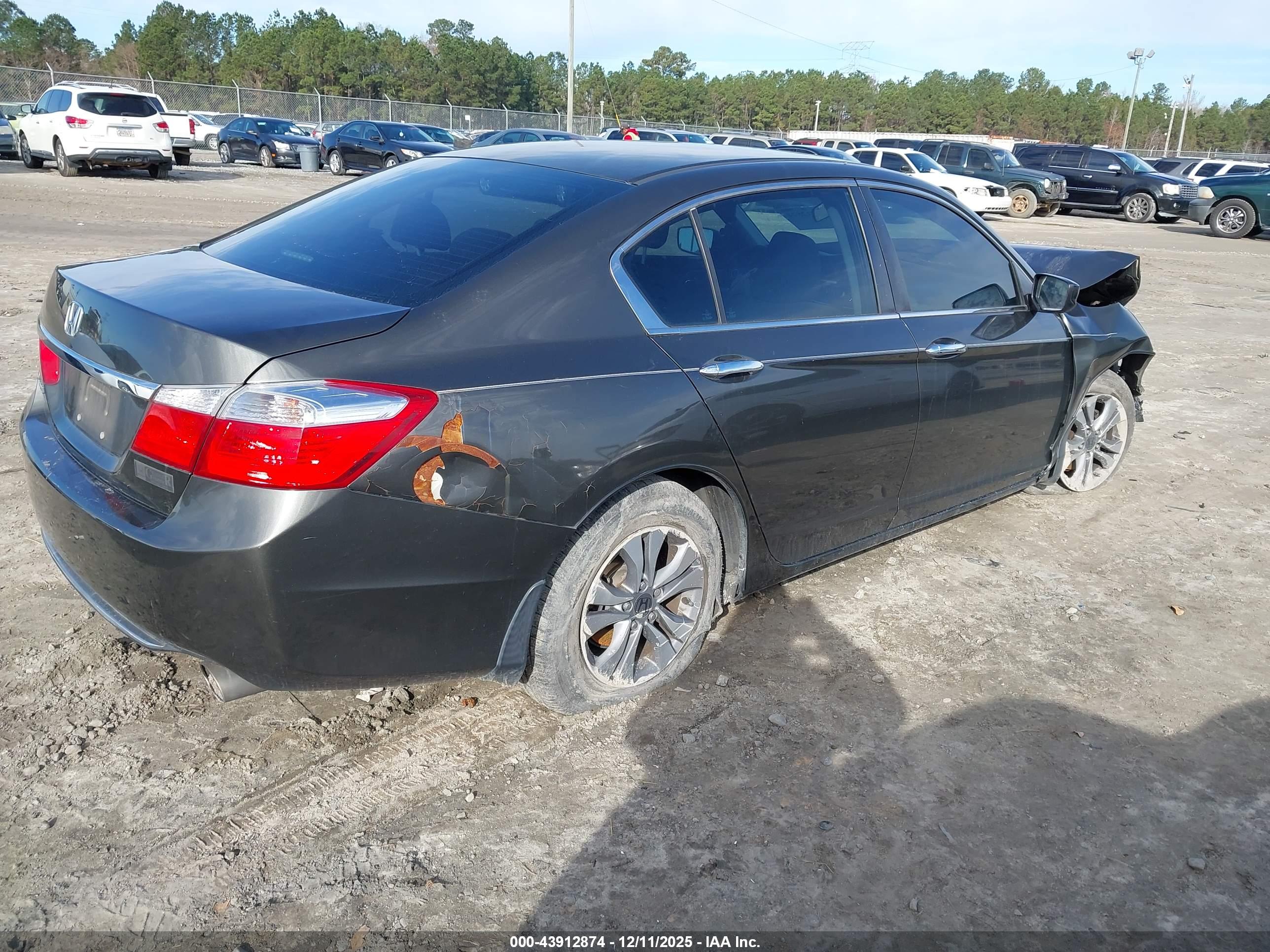 HONDA ACCORD image 4