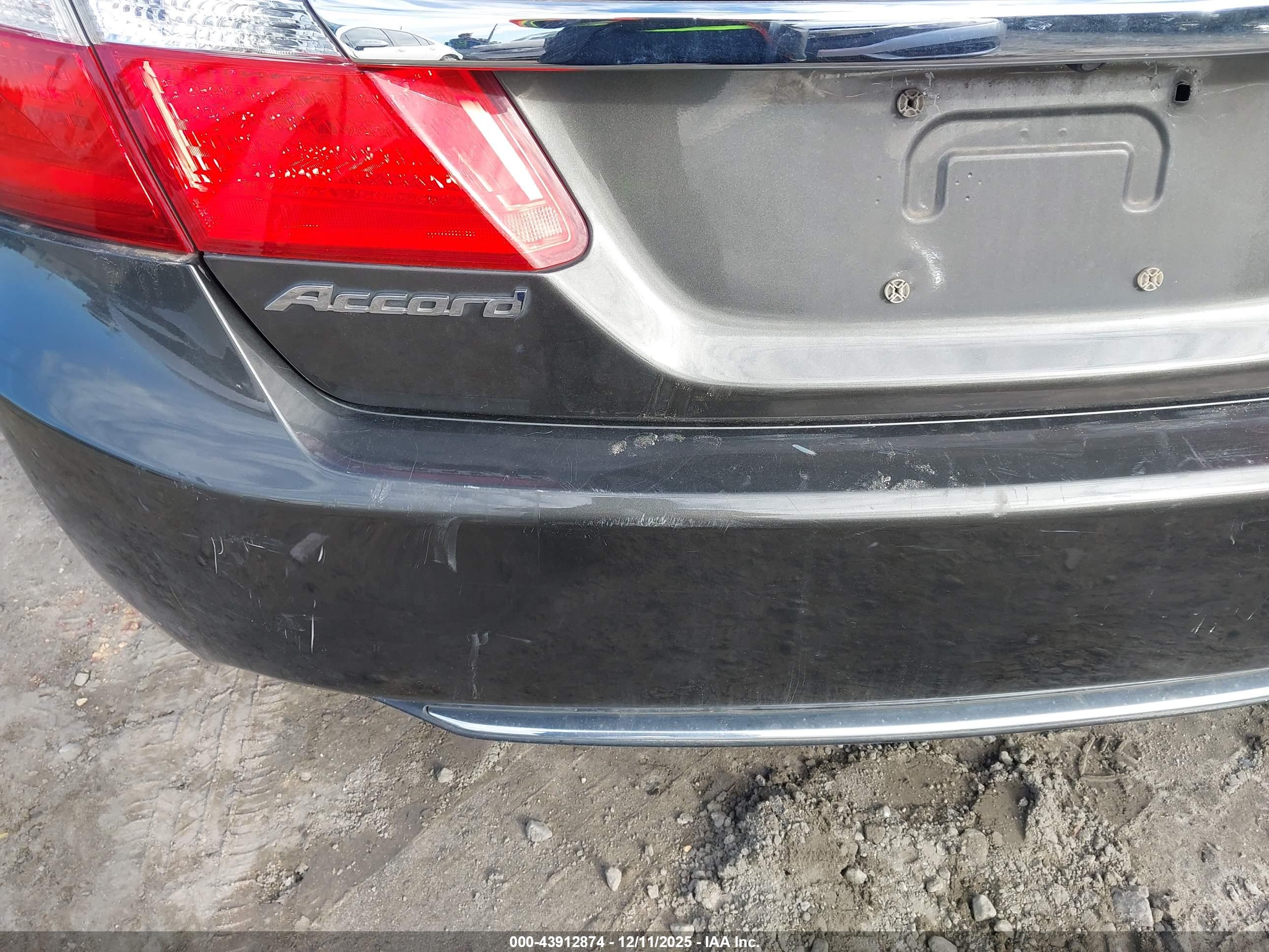 HONDA ACCORD image 6