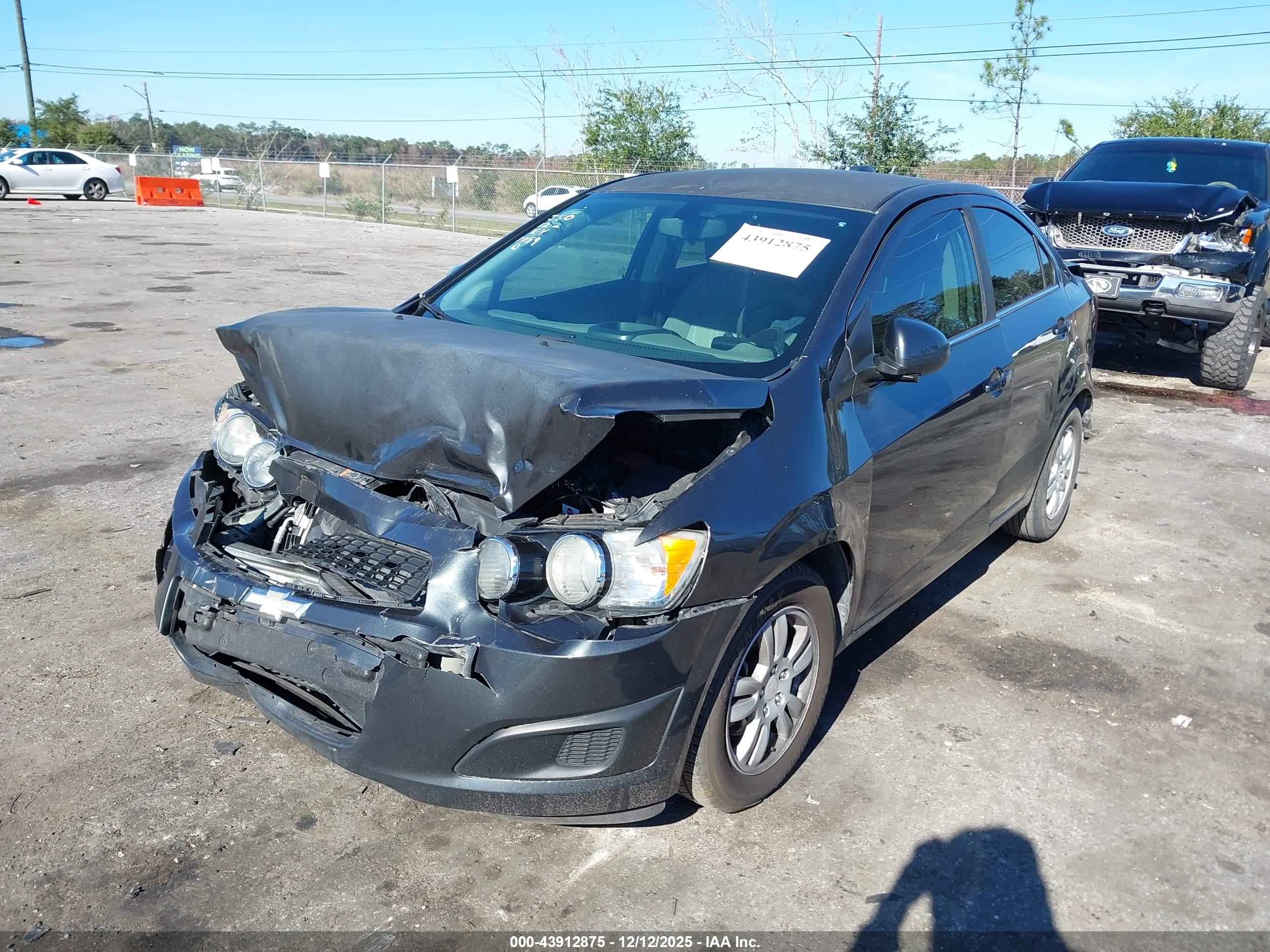 CHEVROLET SONIC image 2