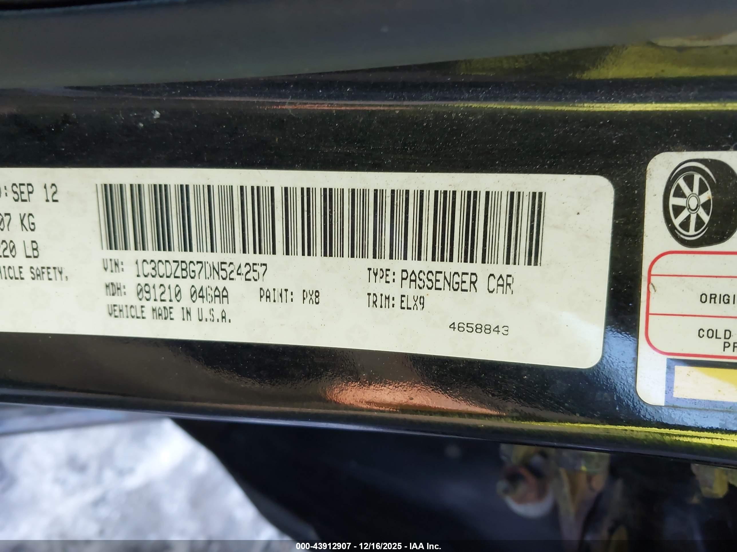 DODGE AVENGER image 9