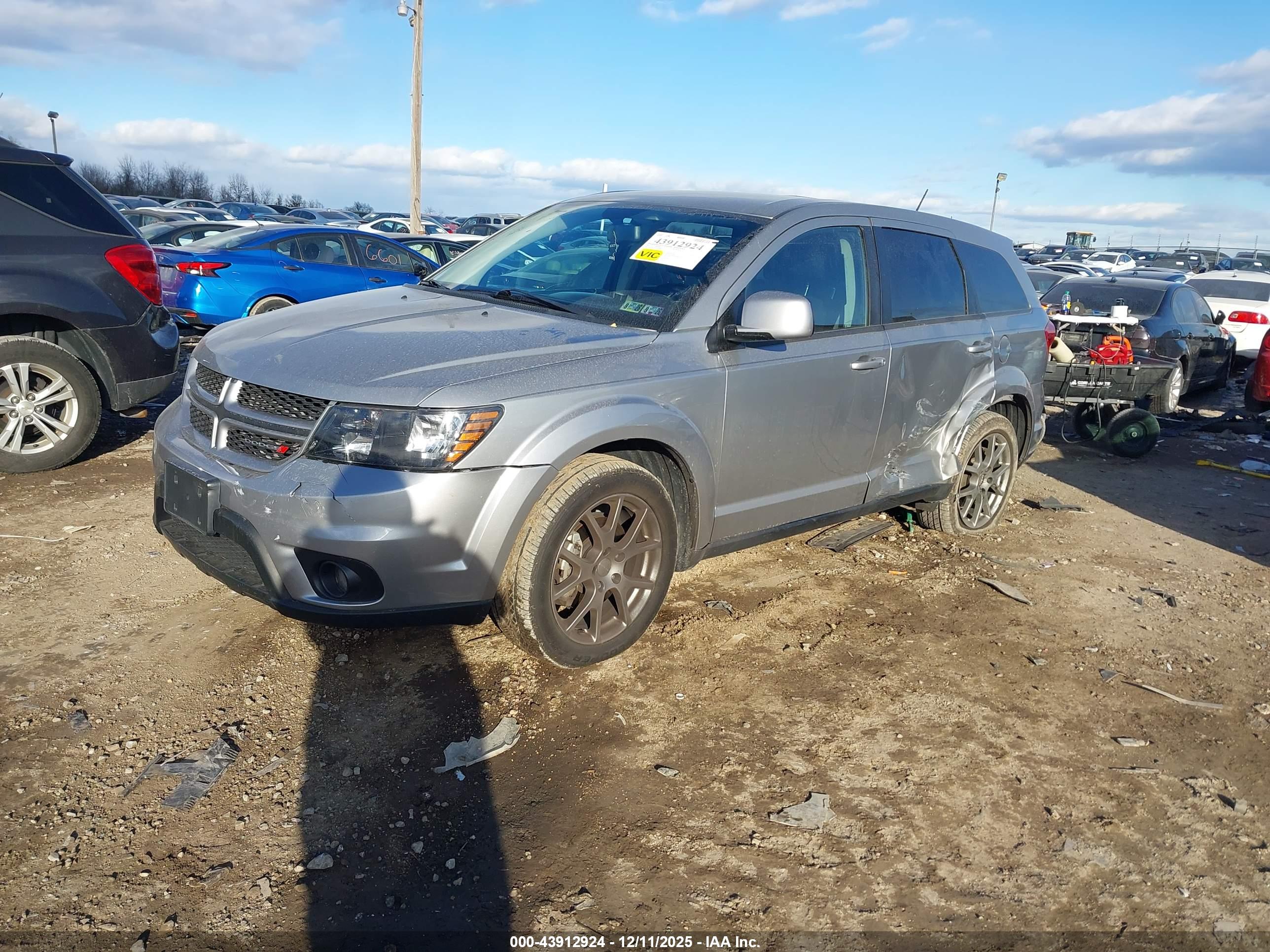 DODGE JOURNEY image 2