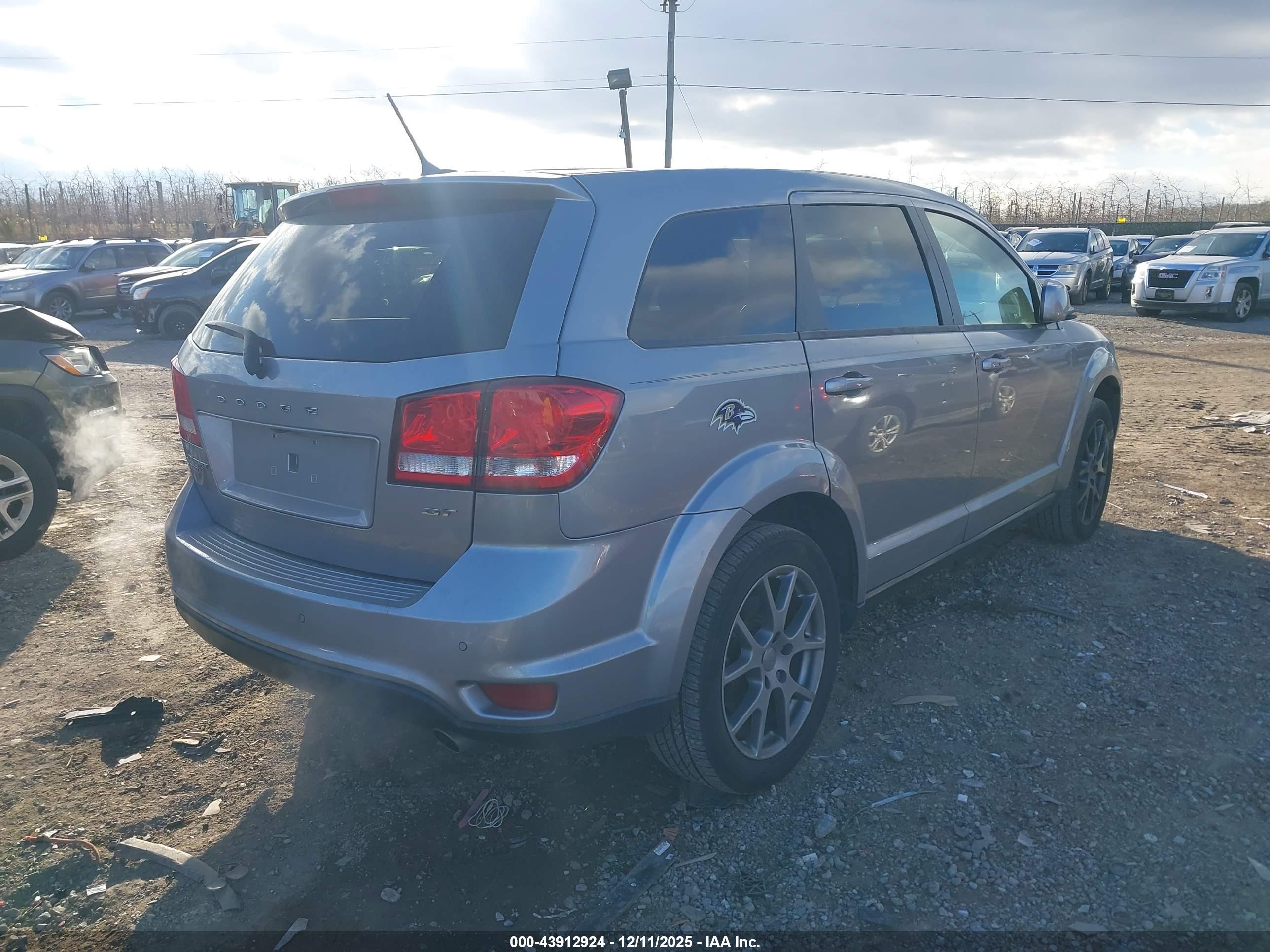 DODGE JOURNEY image 4