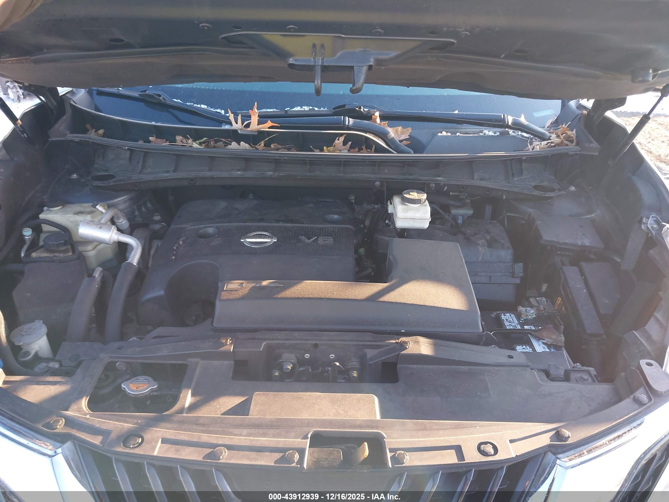 NISSAN MURANO image 10