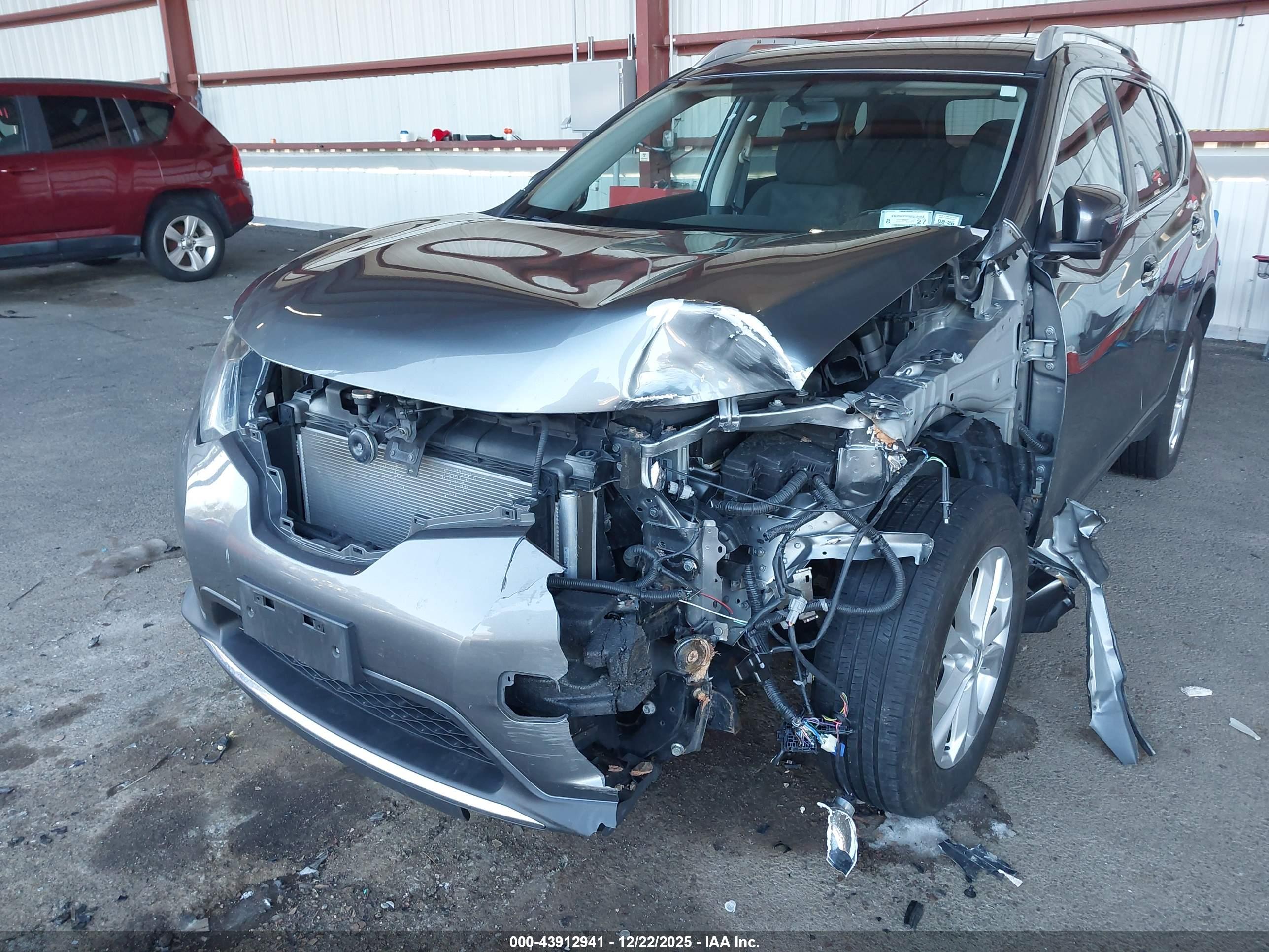 NISSAN ROGUE image 6