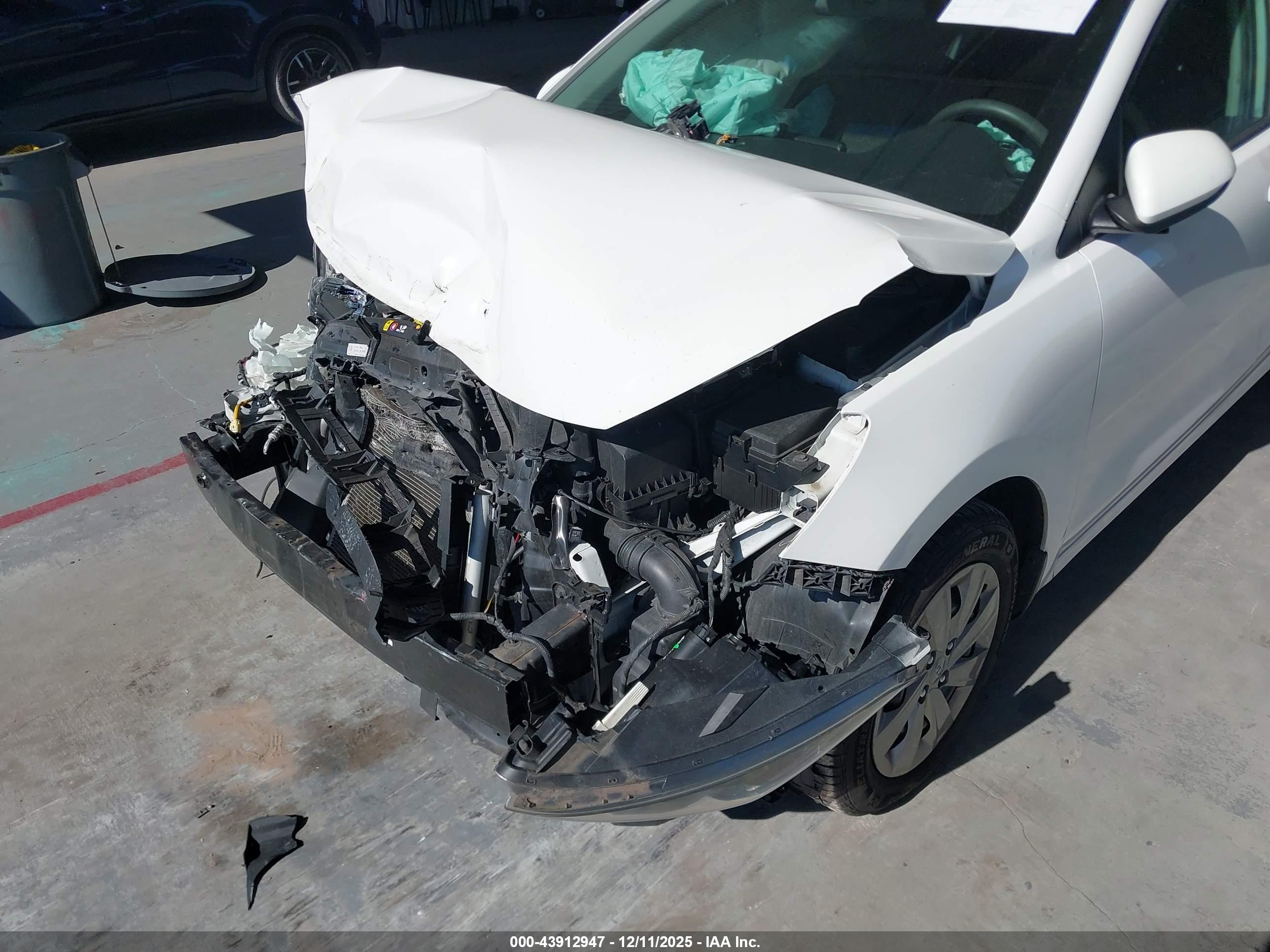 KIA RIO image 6