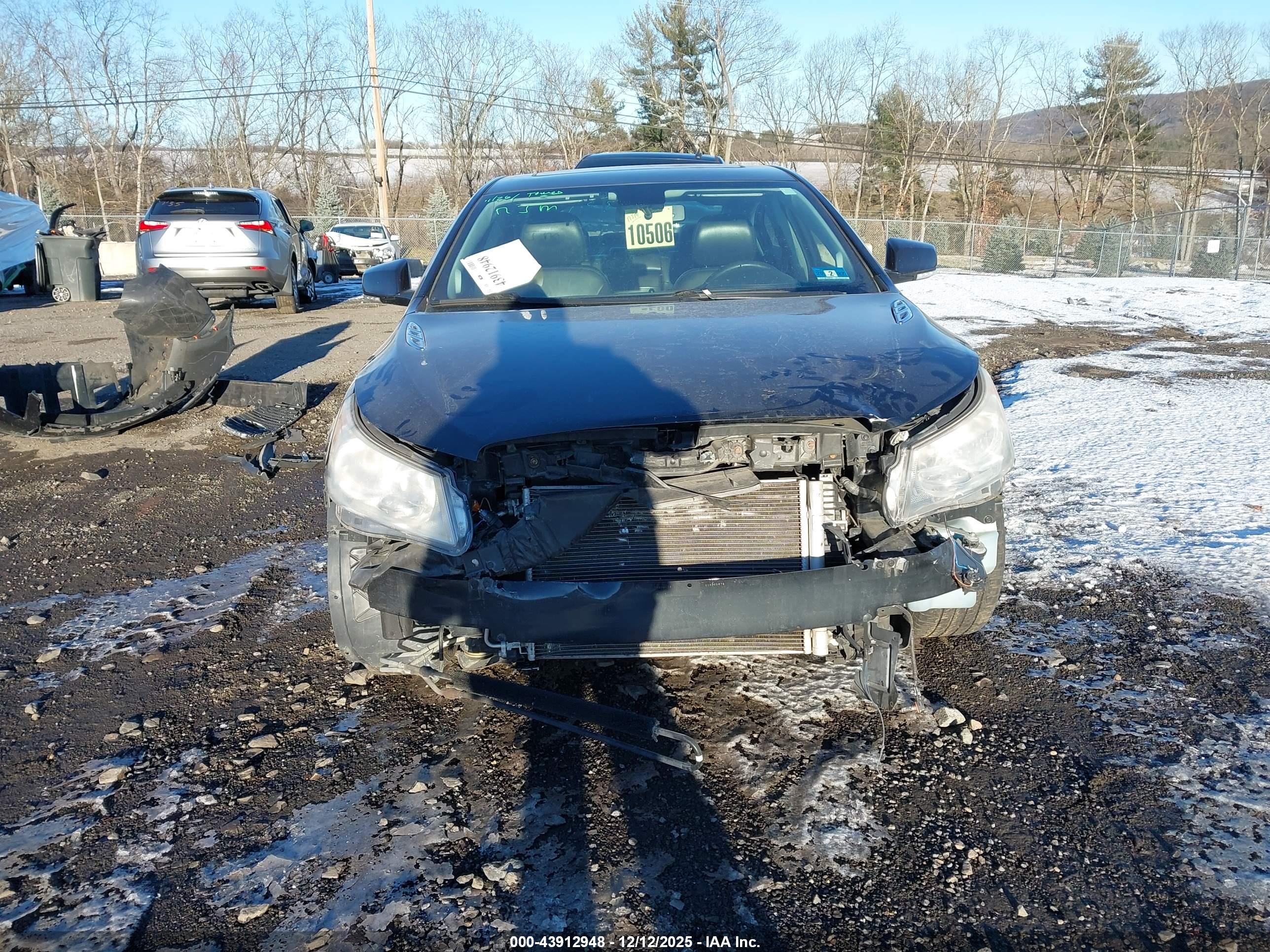 BUICK LACROSSE image 6