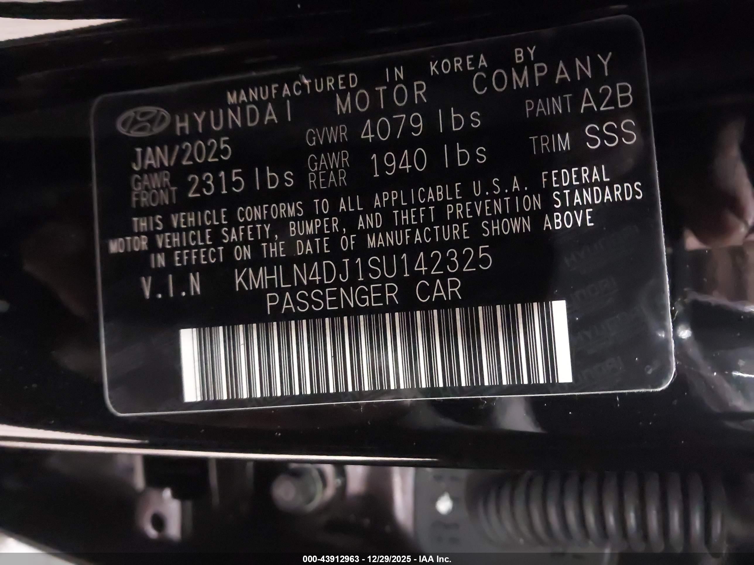 HYUNDAI ELANTRA image 9