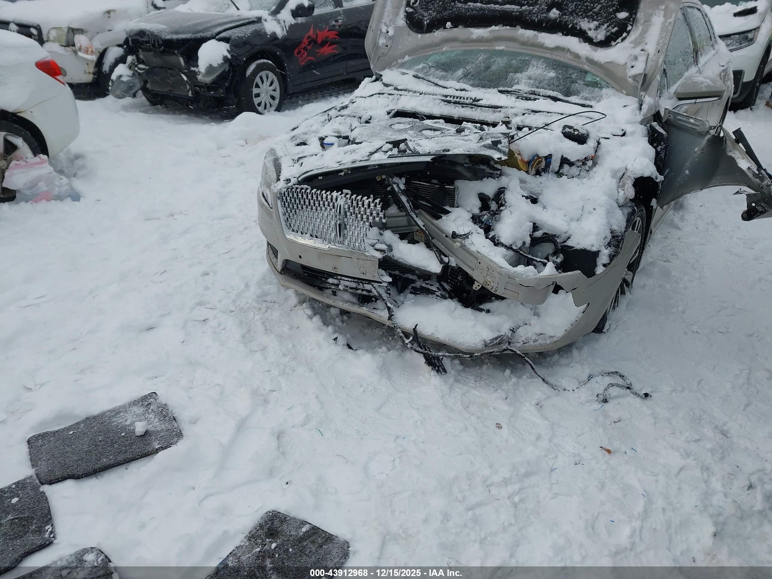 LINCOLN MKZ image 6