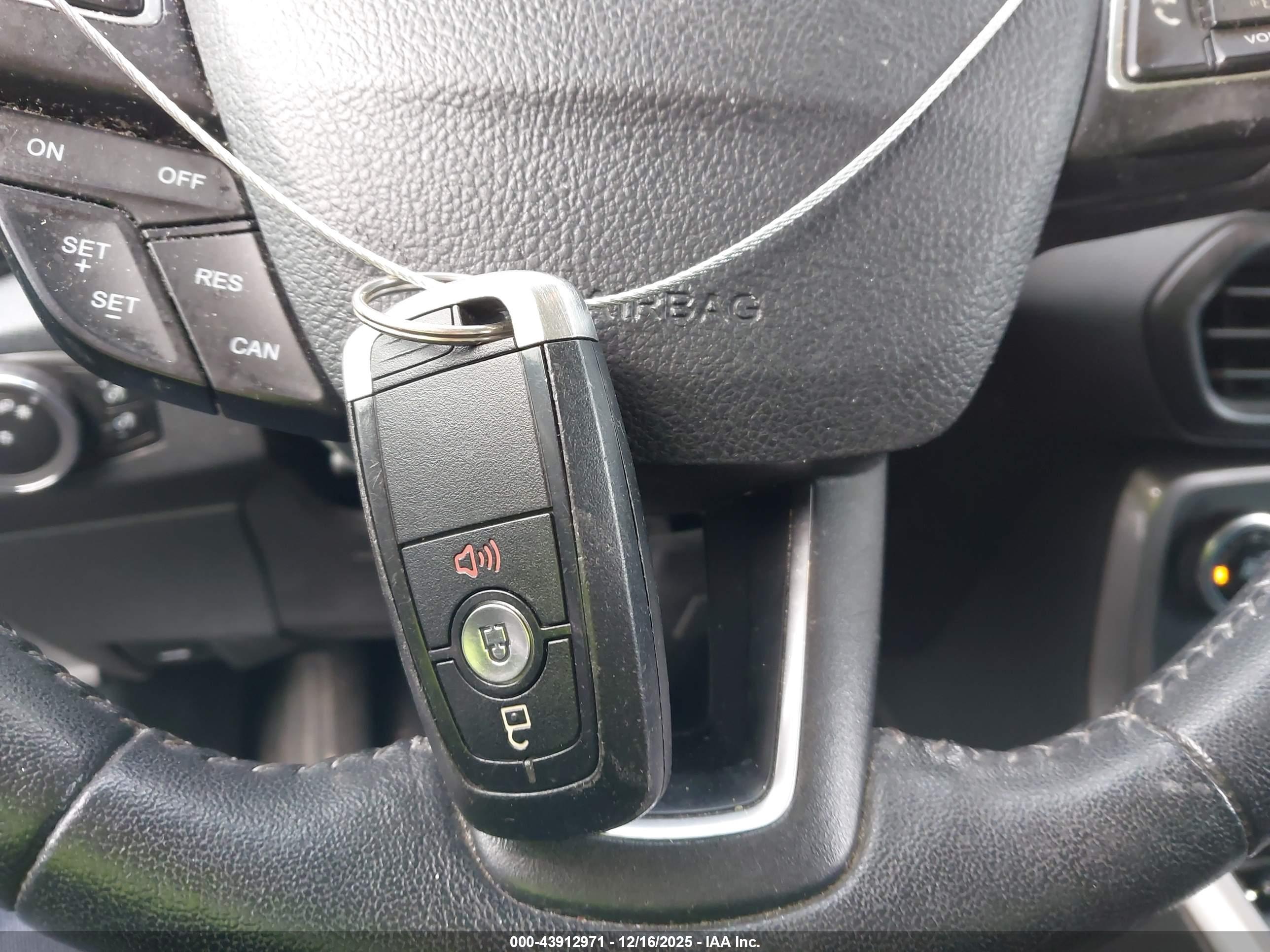 FORD ECOSPORT image 11