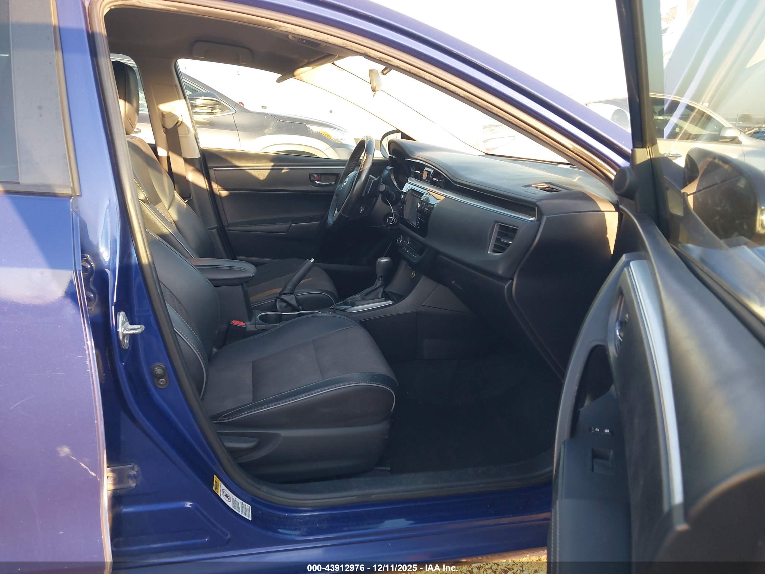 TOYOTA COROLLA image 5