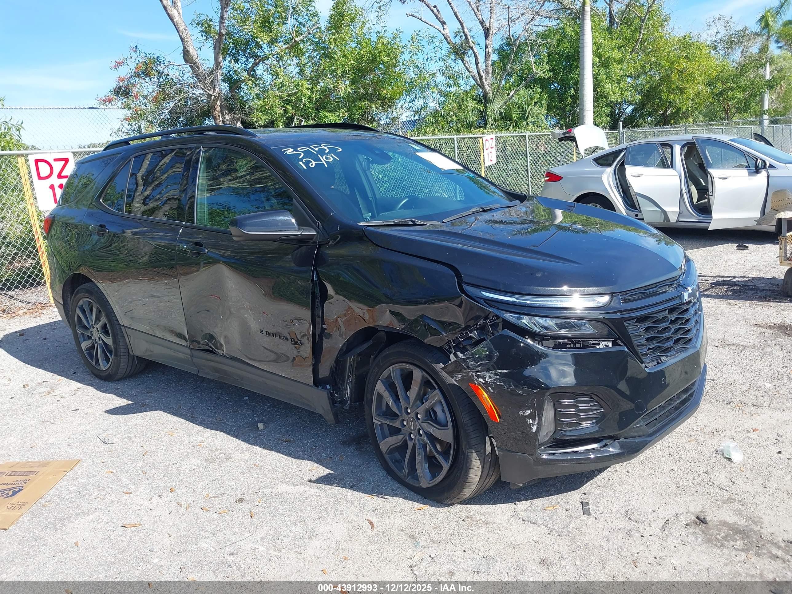 CHEVROLET EQUINOX image 6