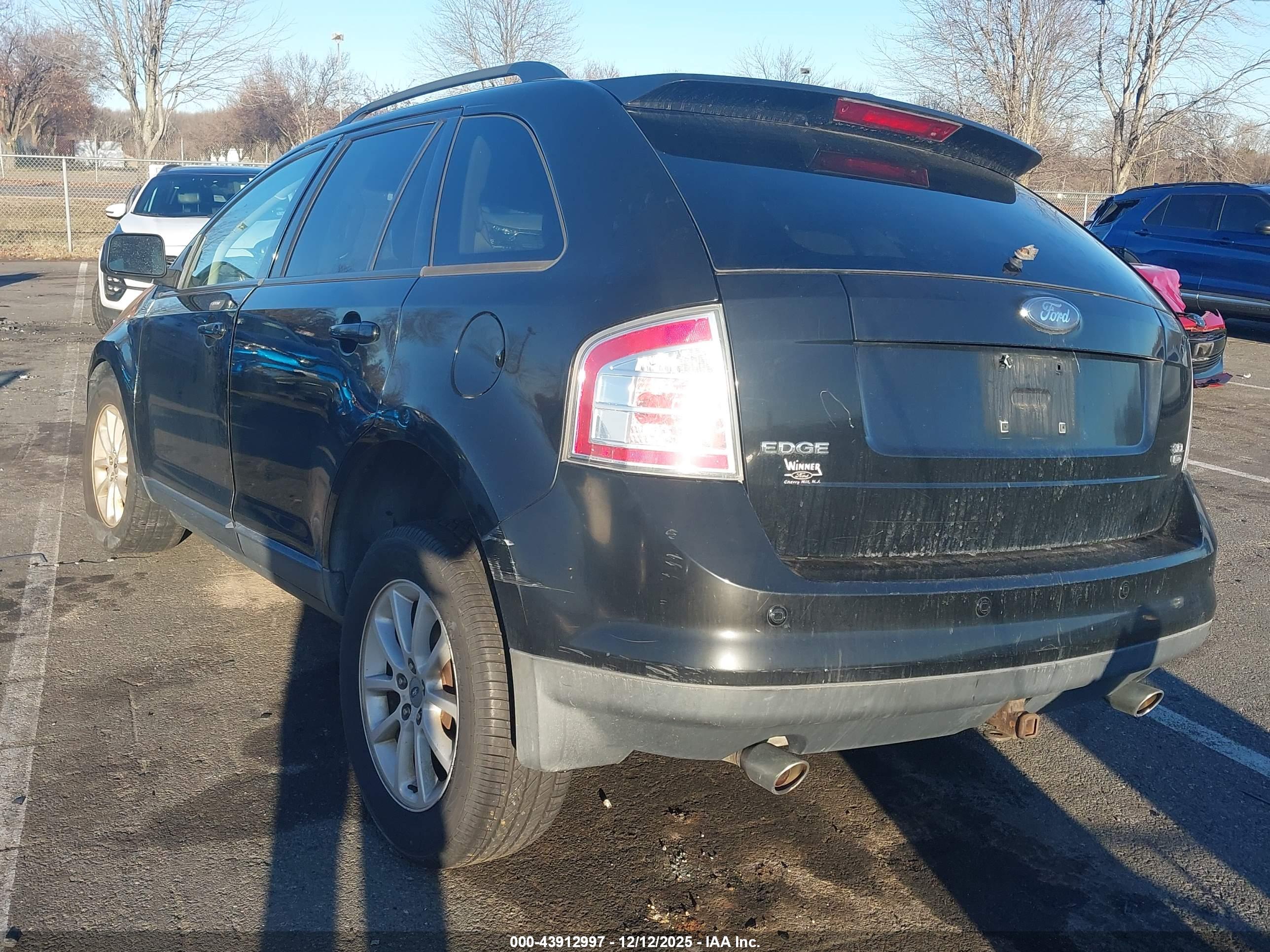 FORD EDGE image 3