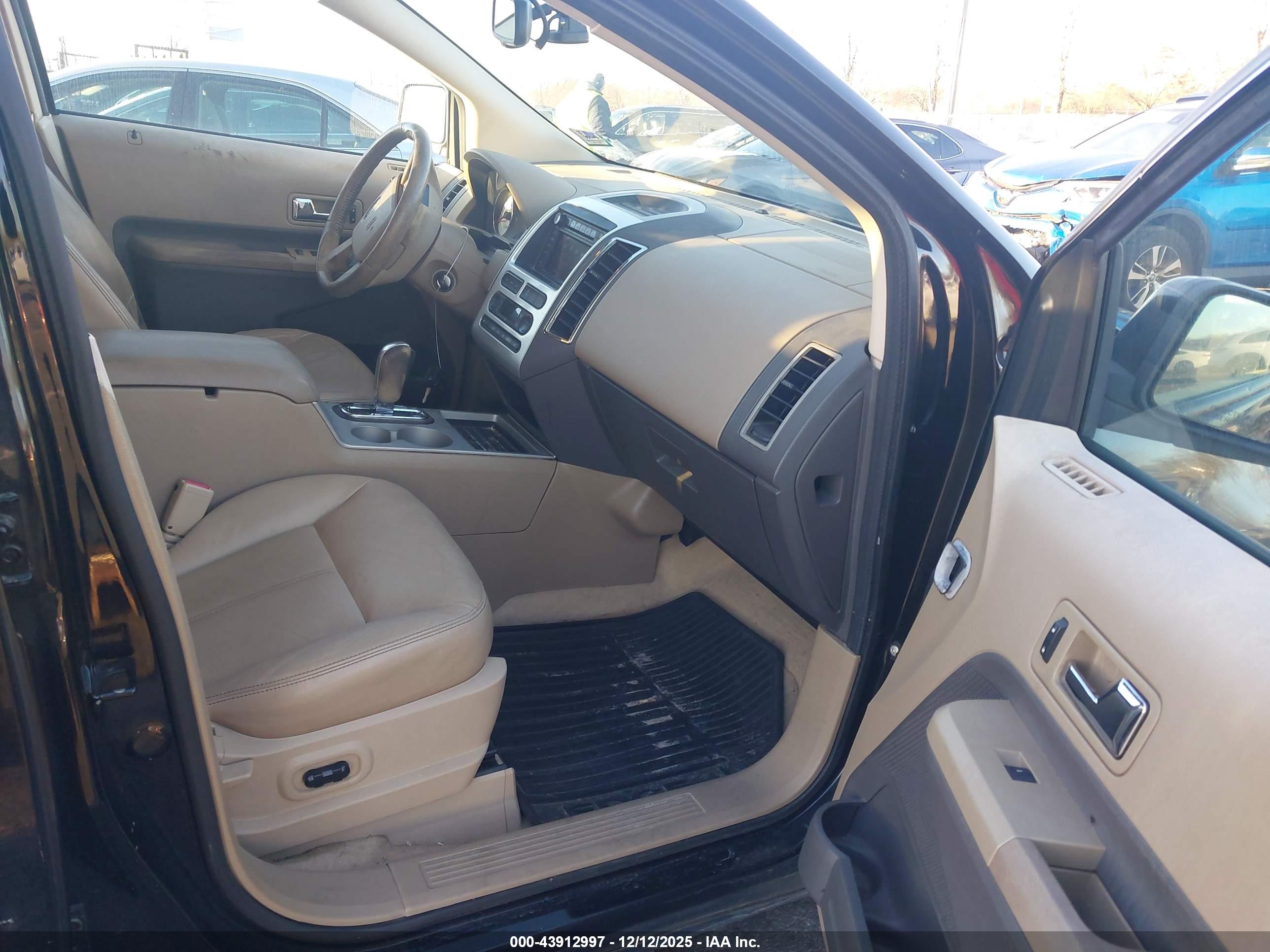 FORD EDGE image 5