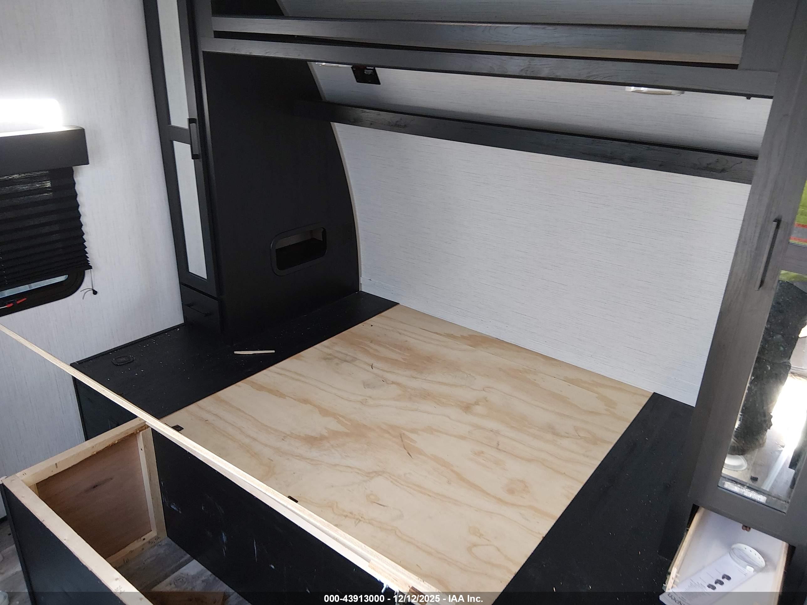 HEARTLAND RV image 5