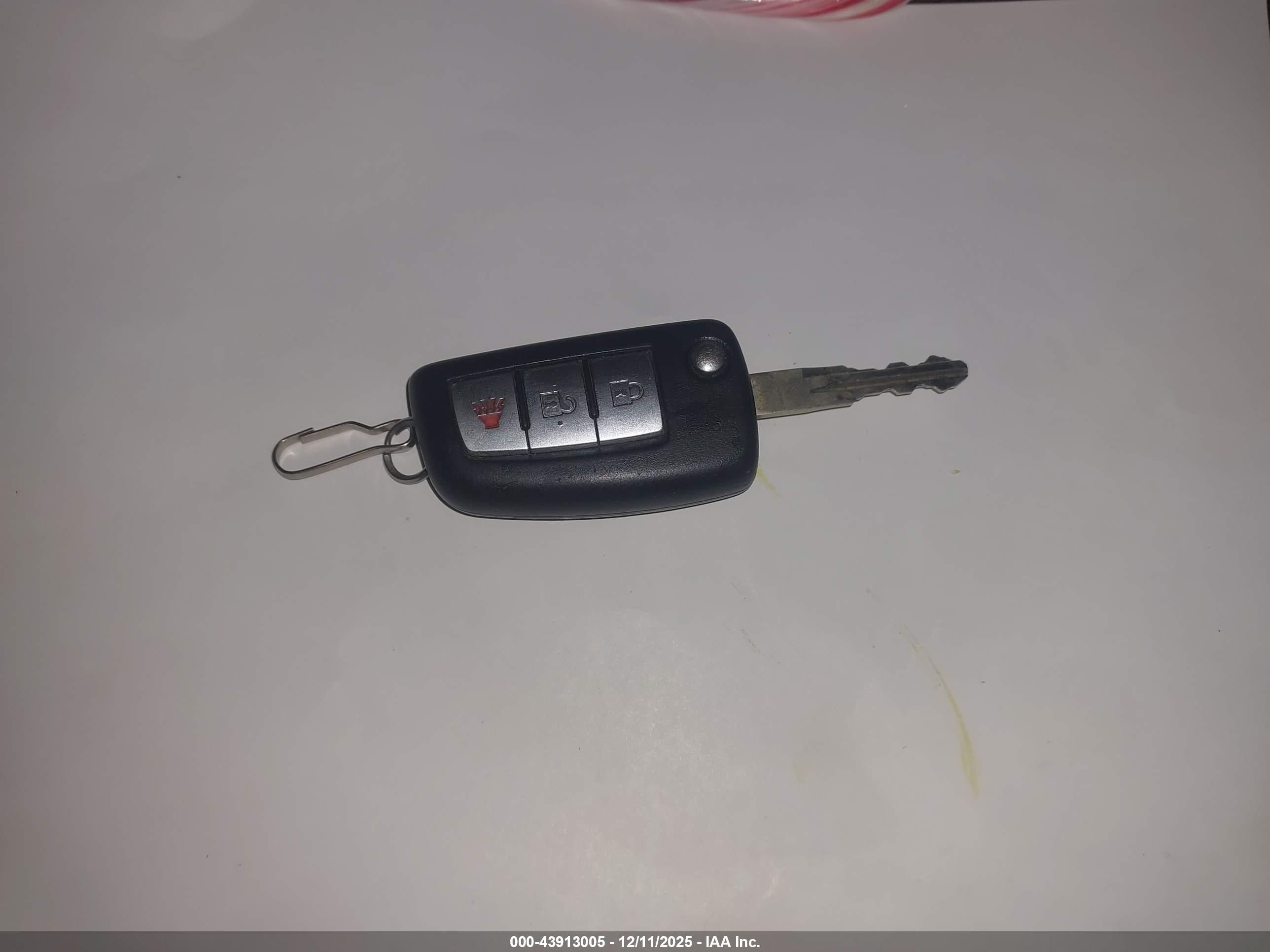 NISSAN ROGUE image 11