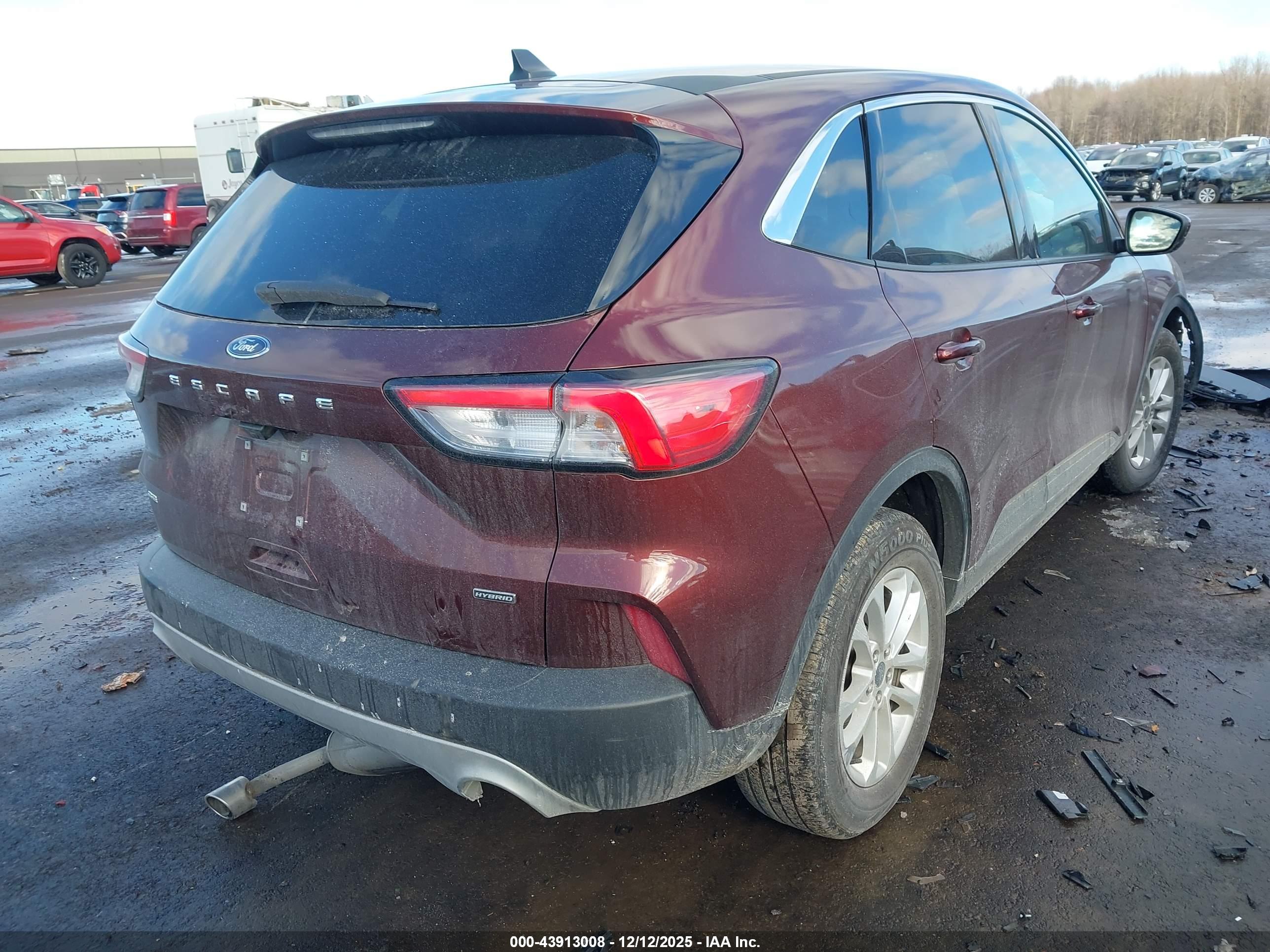 FORD ESCAPE image 4