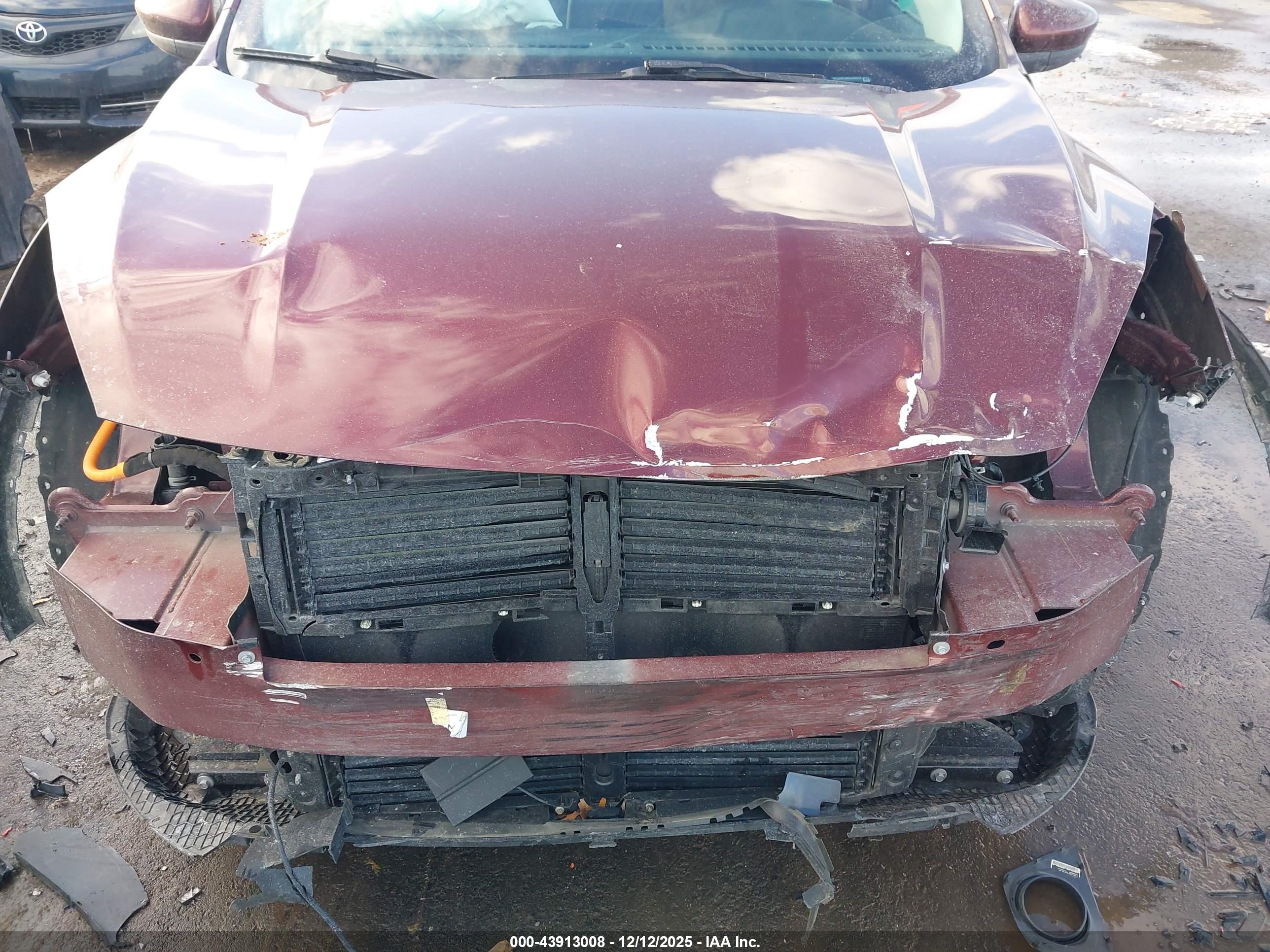 FORD ESCAPE image 6