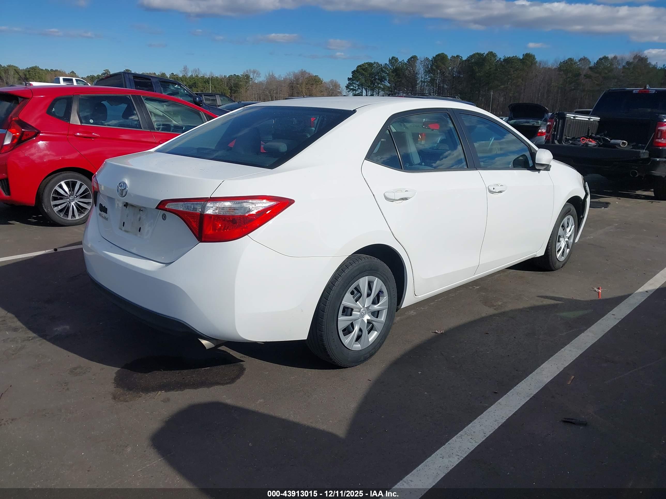 TOYOTA COROLLA image 4