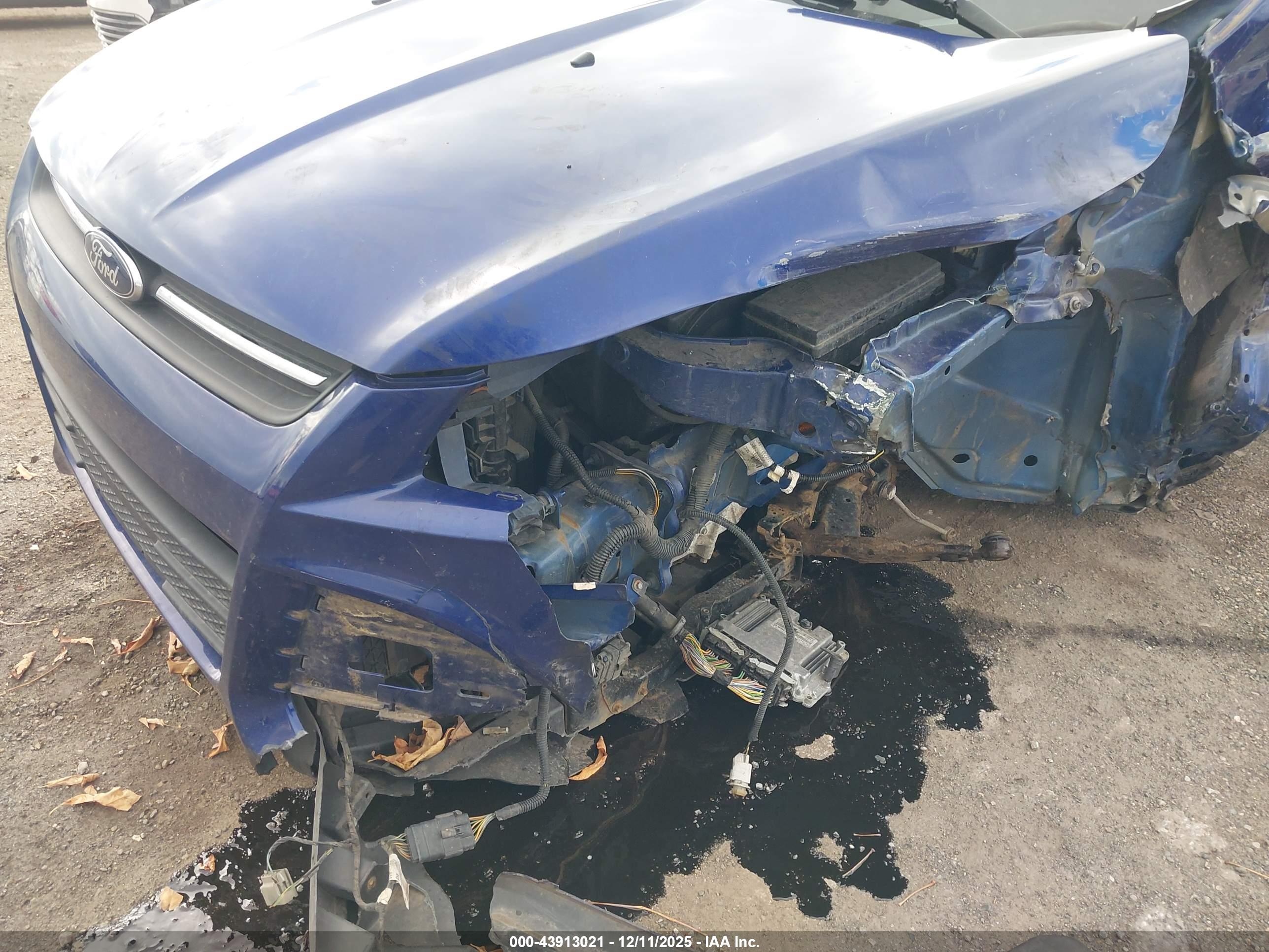 FORD ESCAPE image 6