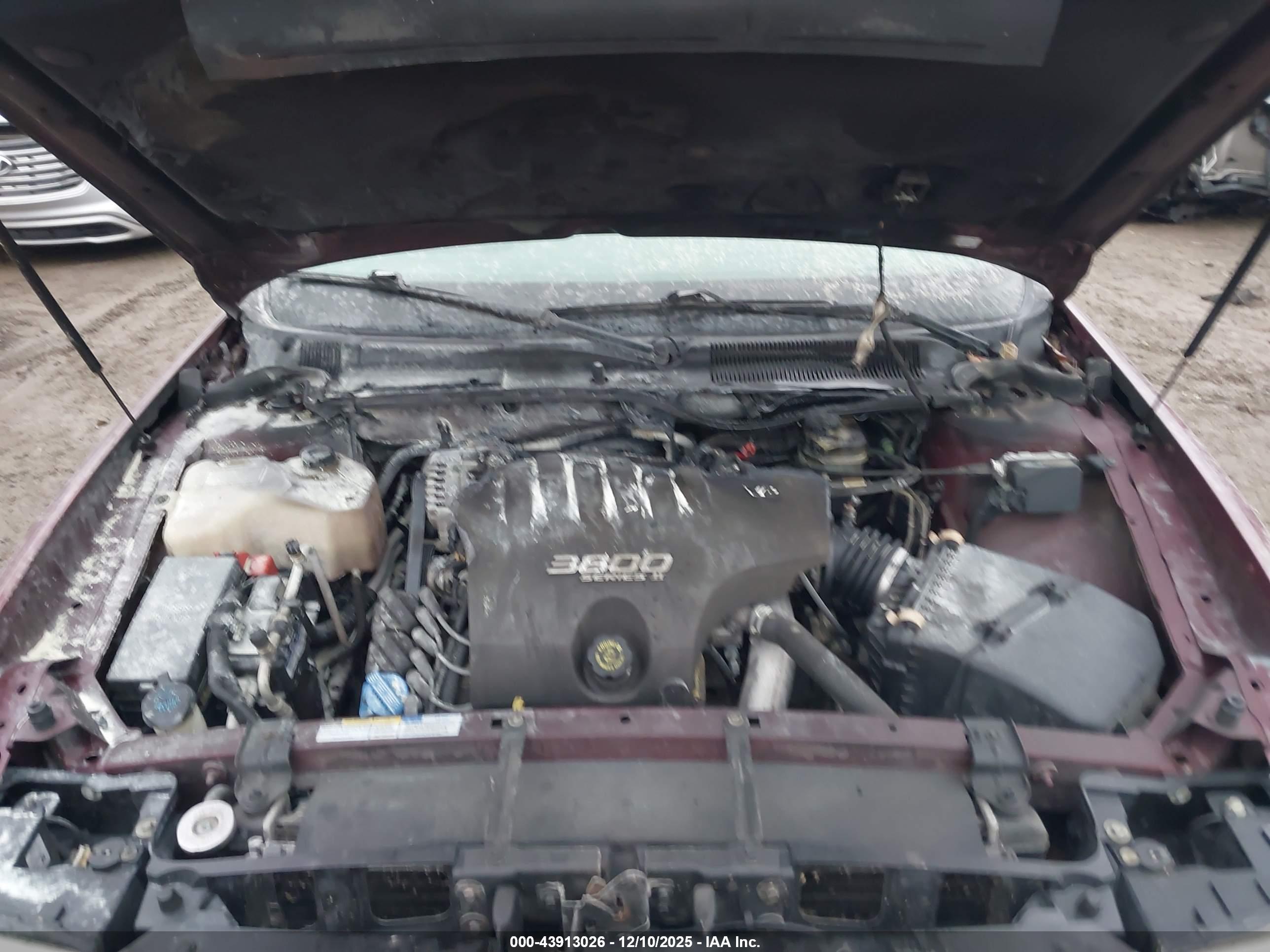 BUICK LESABRE image 6
