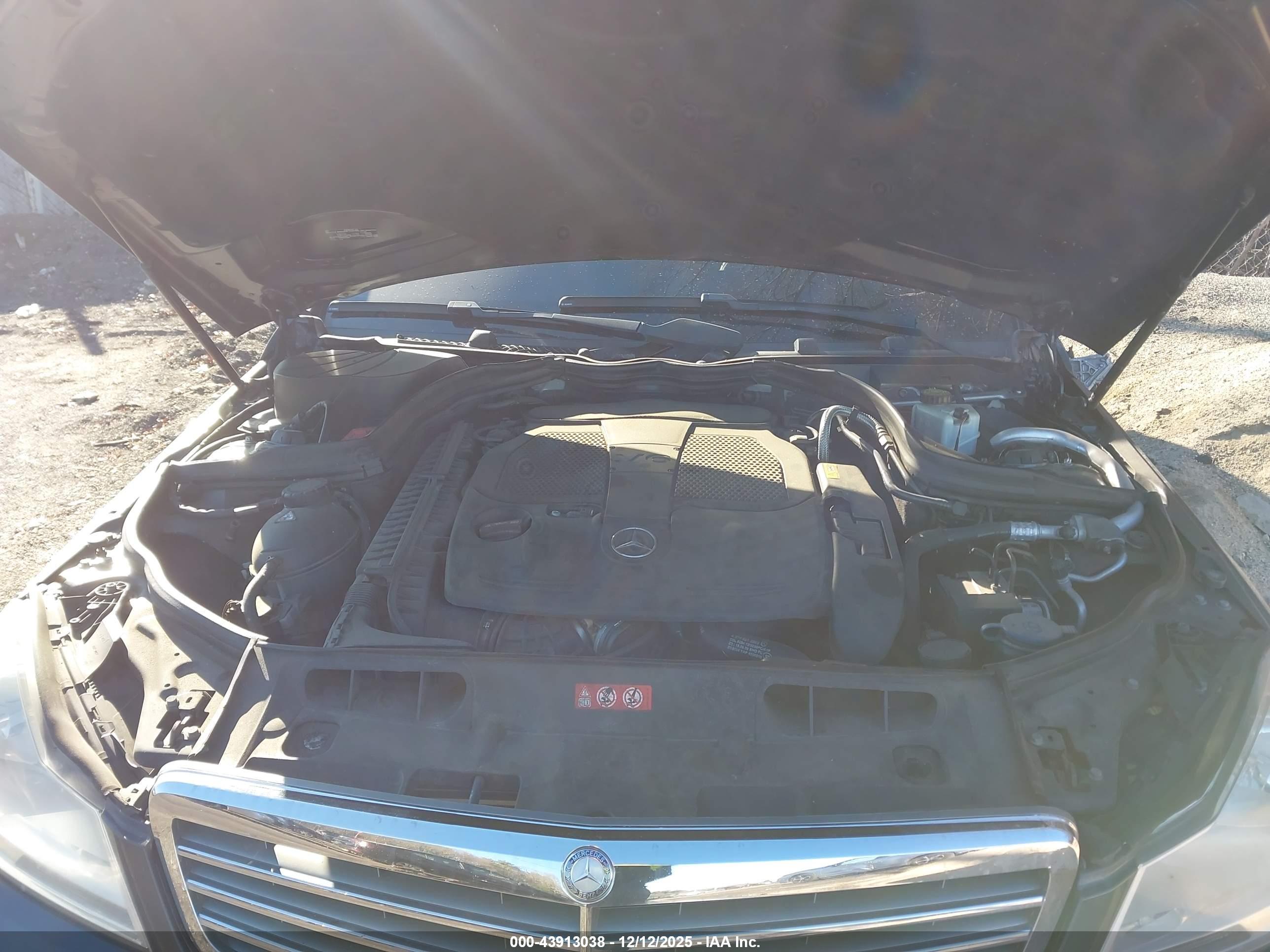 MERCEDES-BENZ C image 10