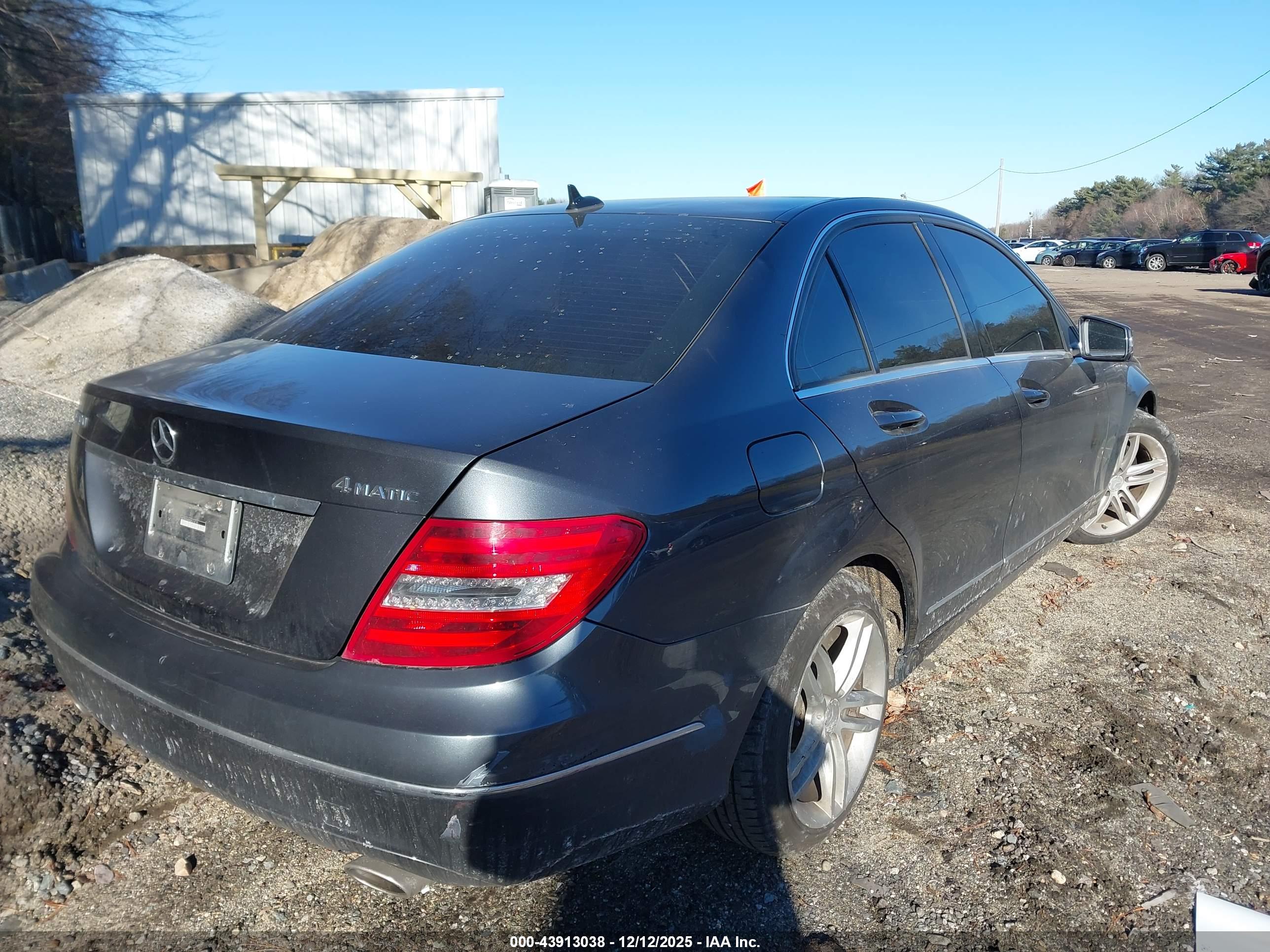MERCEDES-BENZ C image 4