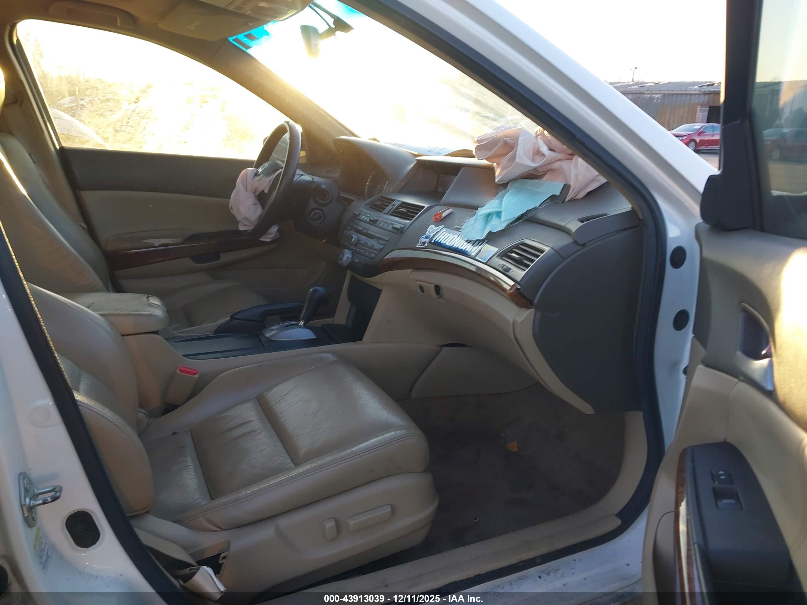 HONDA ACCORD image 5