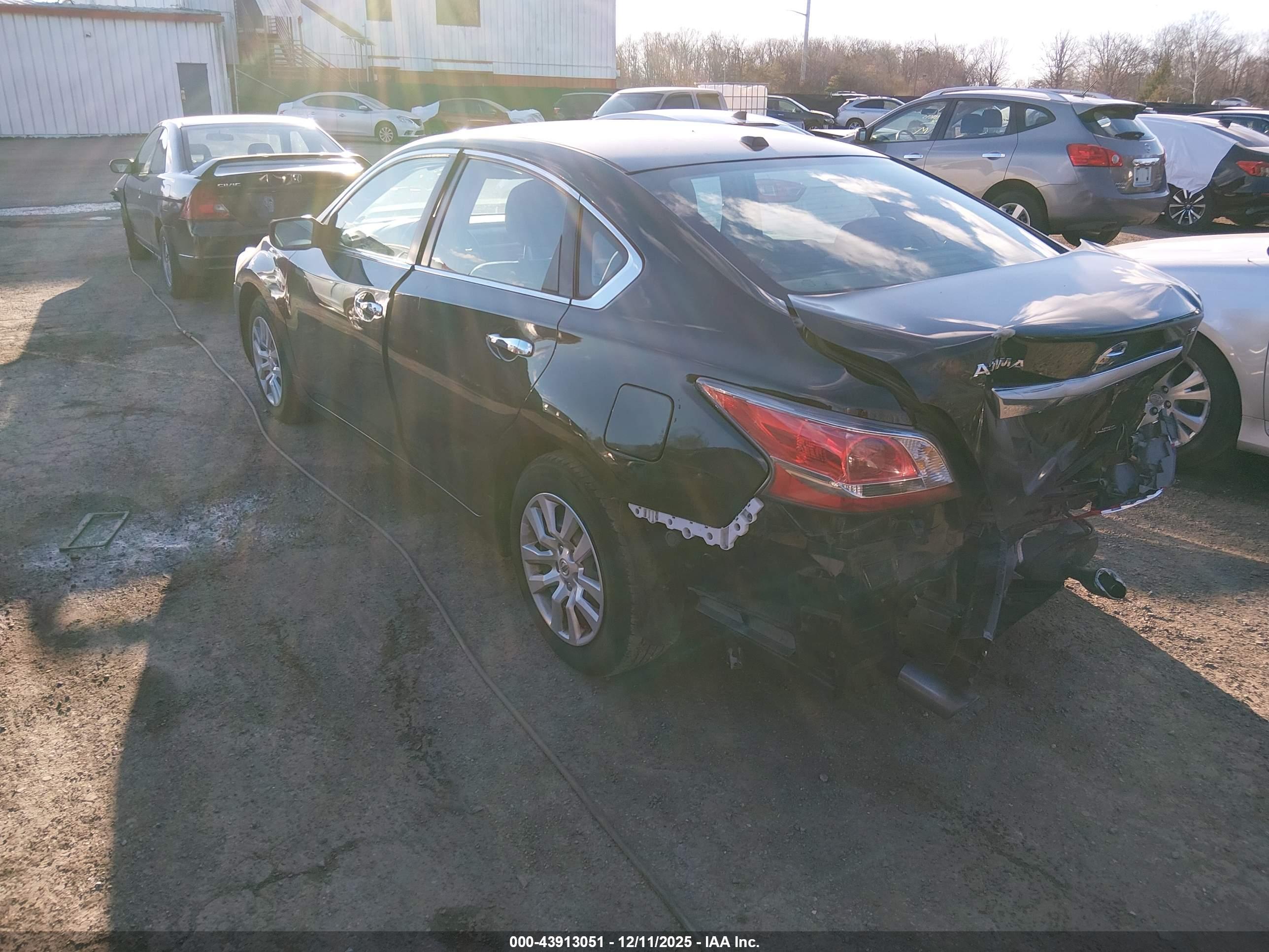 NISSAN ALTIMA image 3
