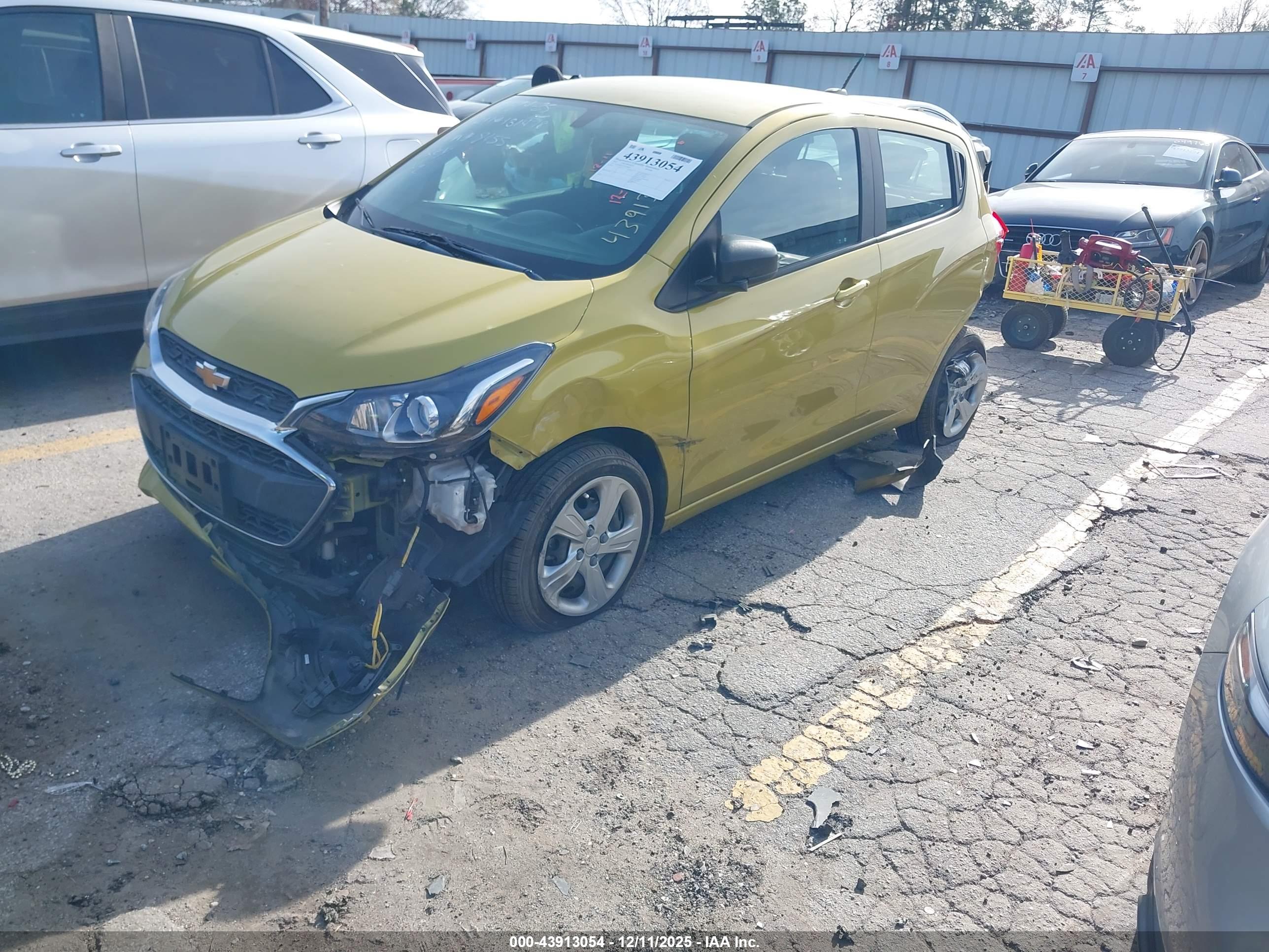 CHEVROLET SPARK image 2