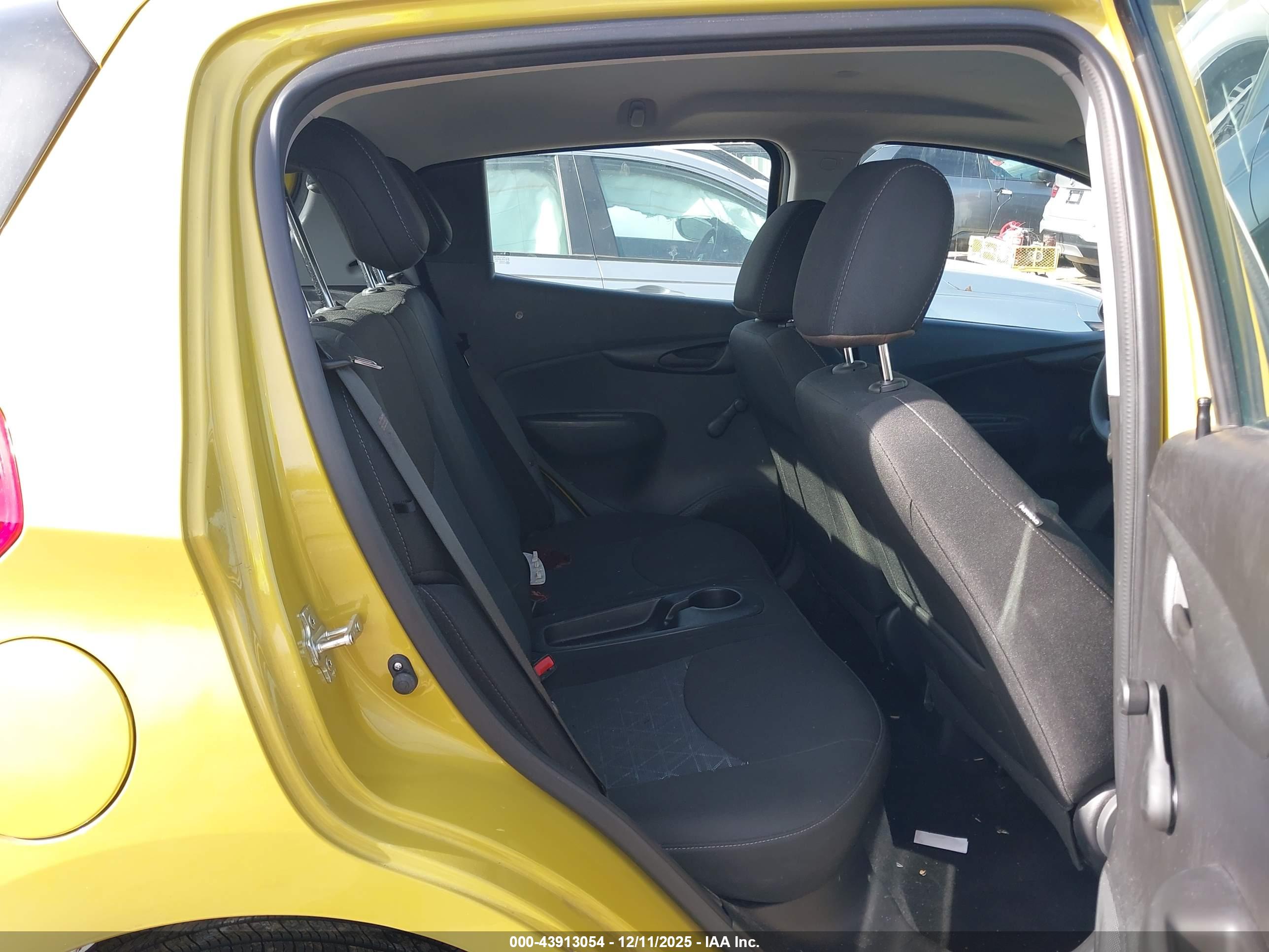 CHEVROLET SPARK image 8