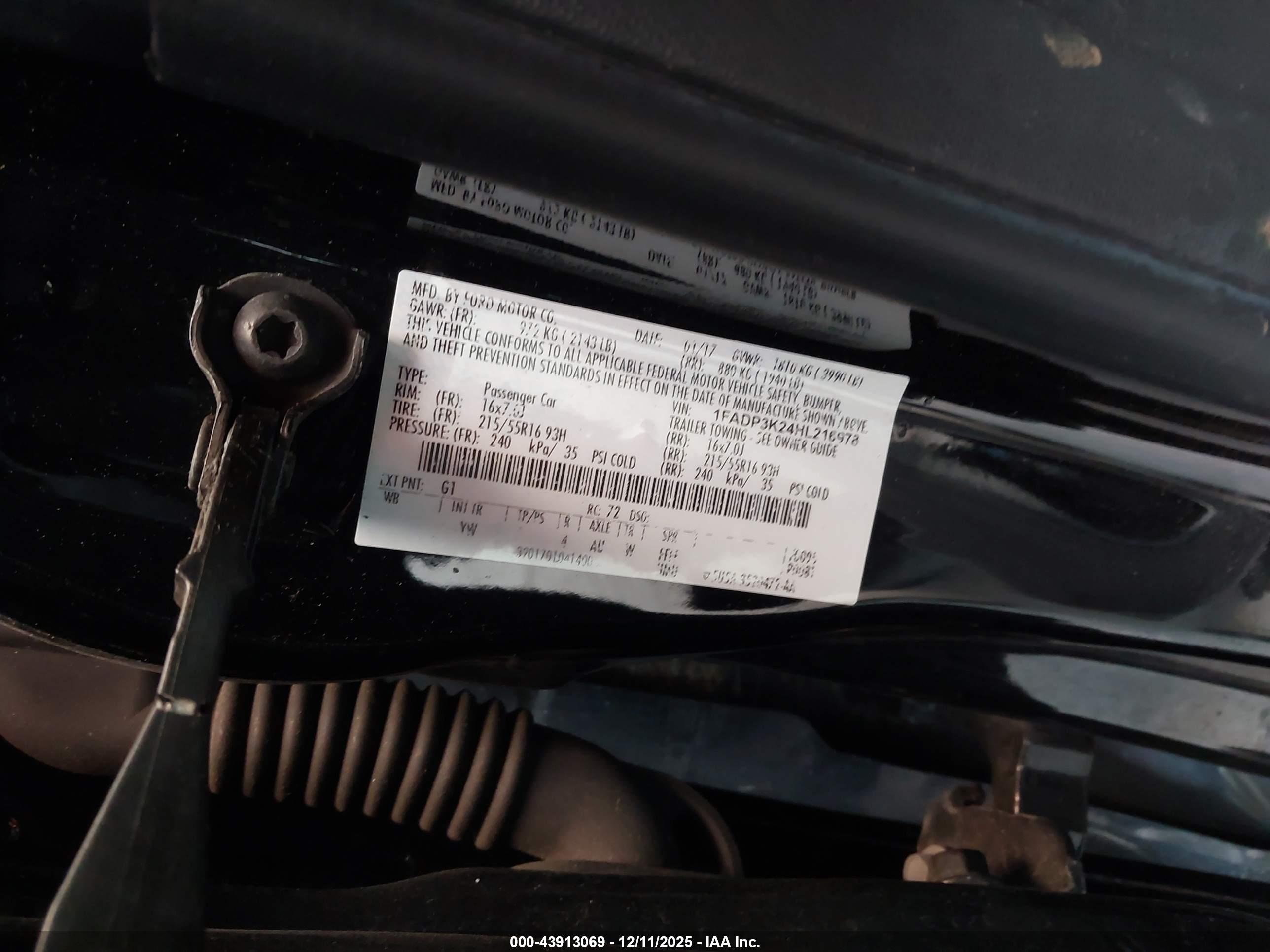 FORD FOCUS image 9
