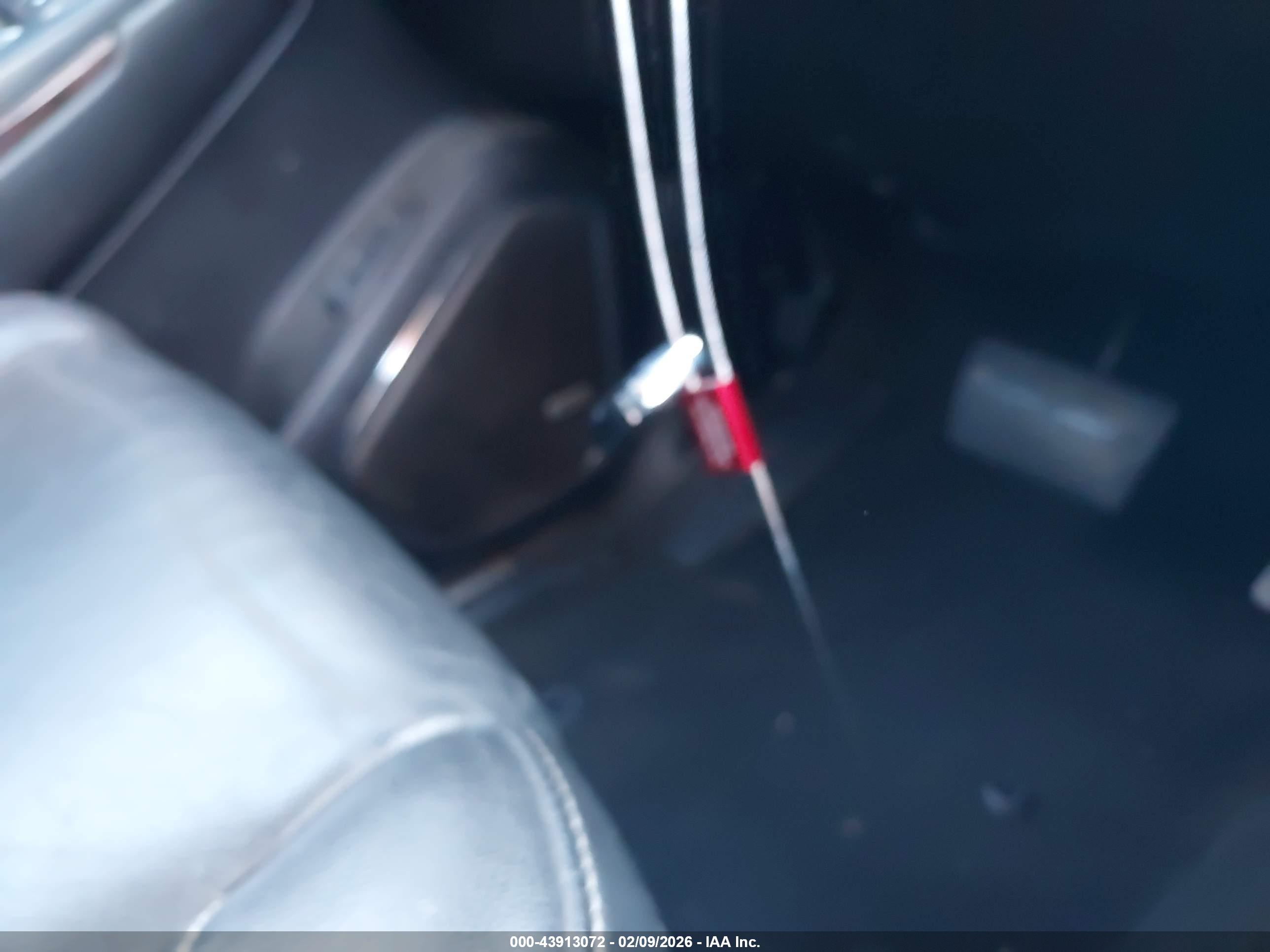 CHEVROLET TAHOE image 11