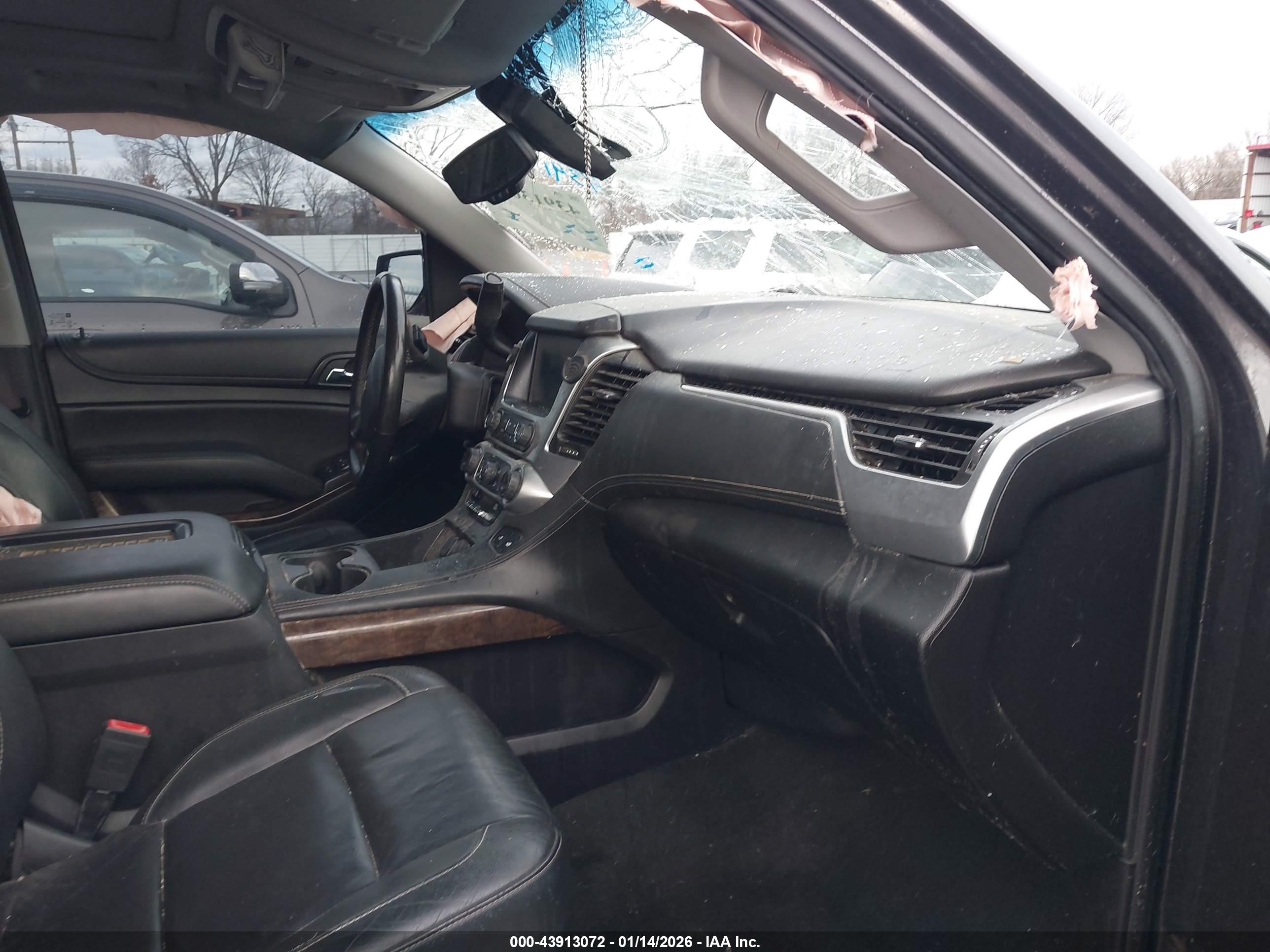CHEVROLET TAHOE image 5