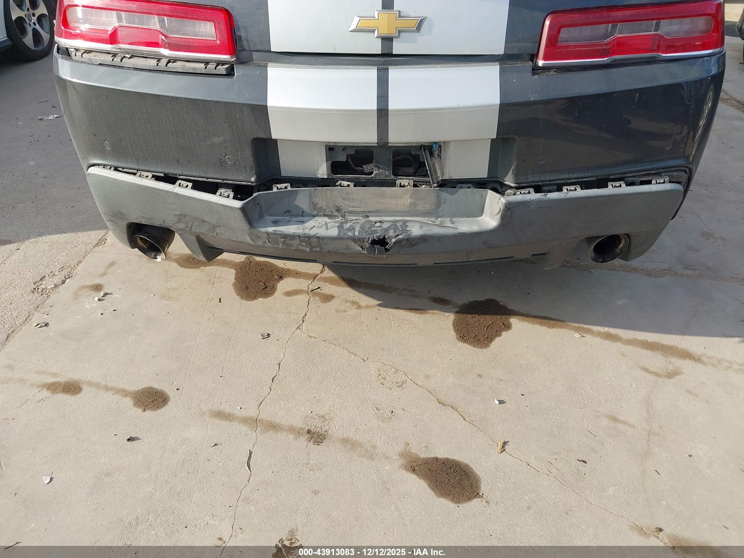 CHEVROLET CAMARO image 6