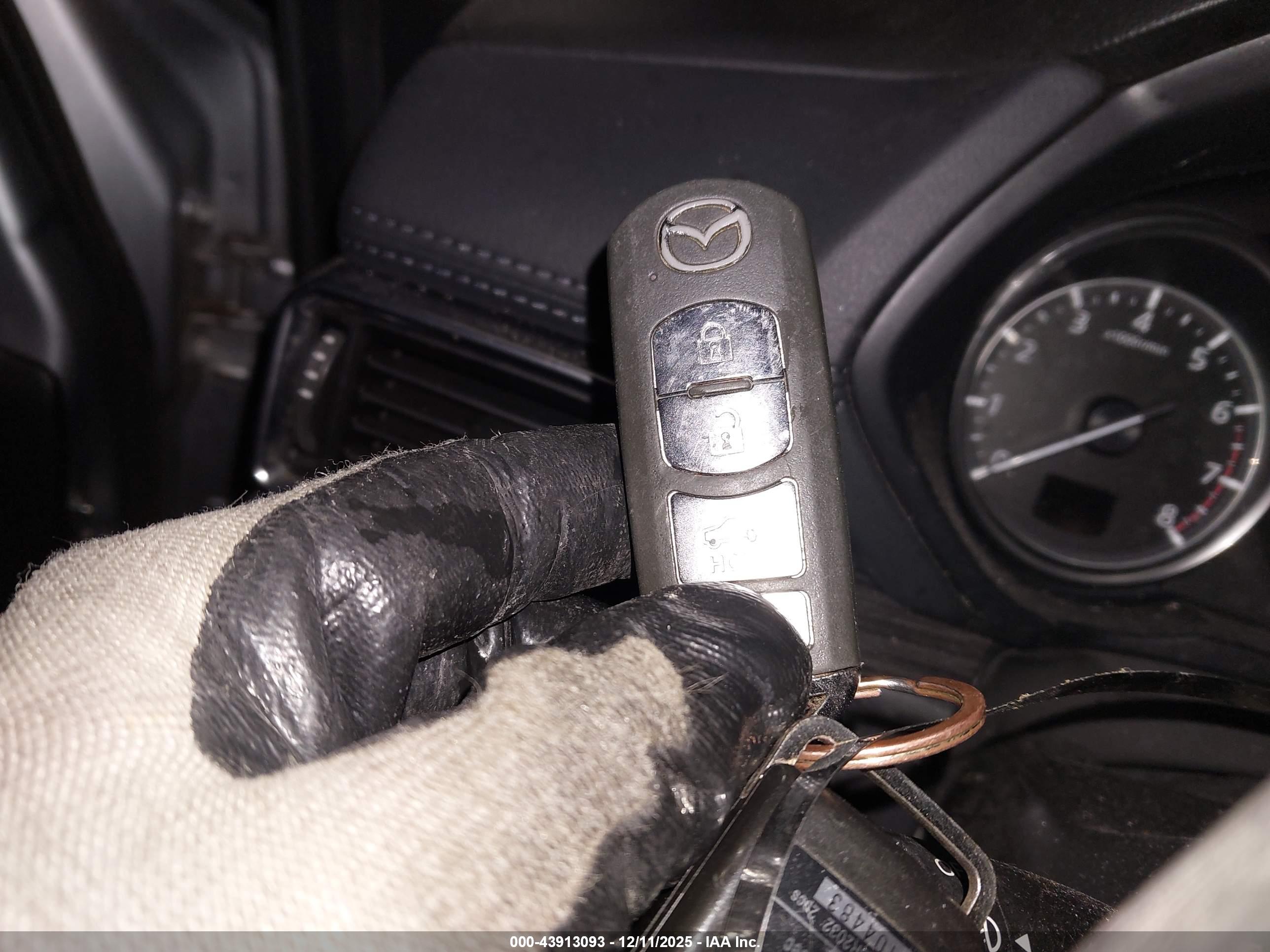 MAZDA CX-5 image 11