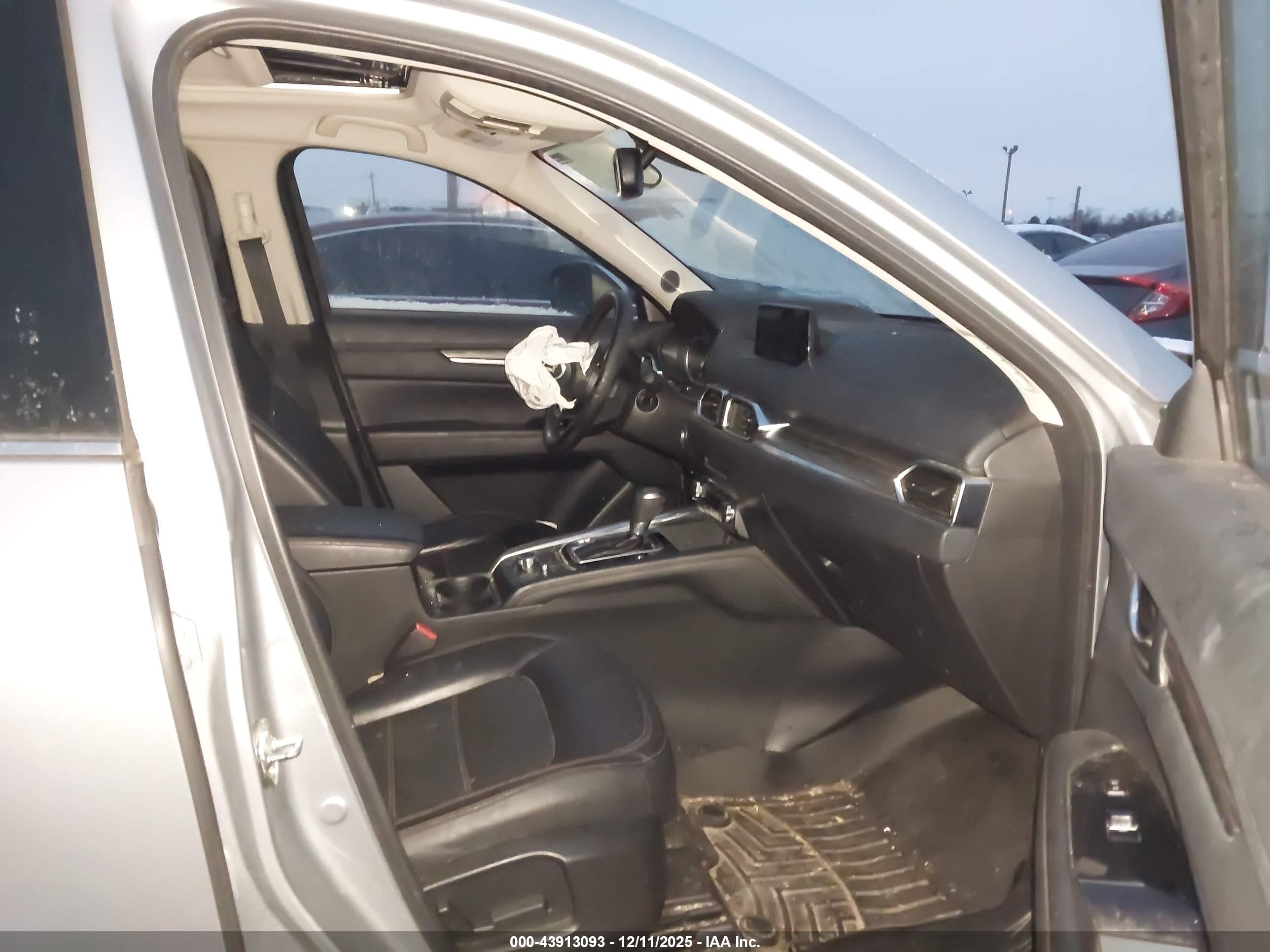 MAZDA CX-5 image 5