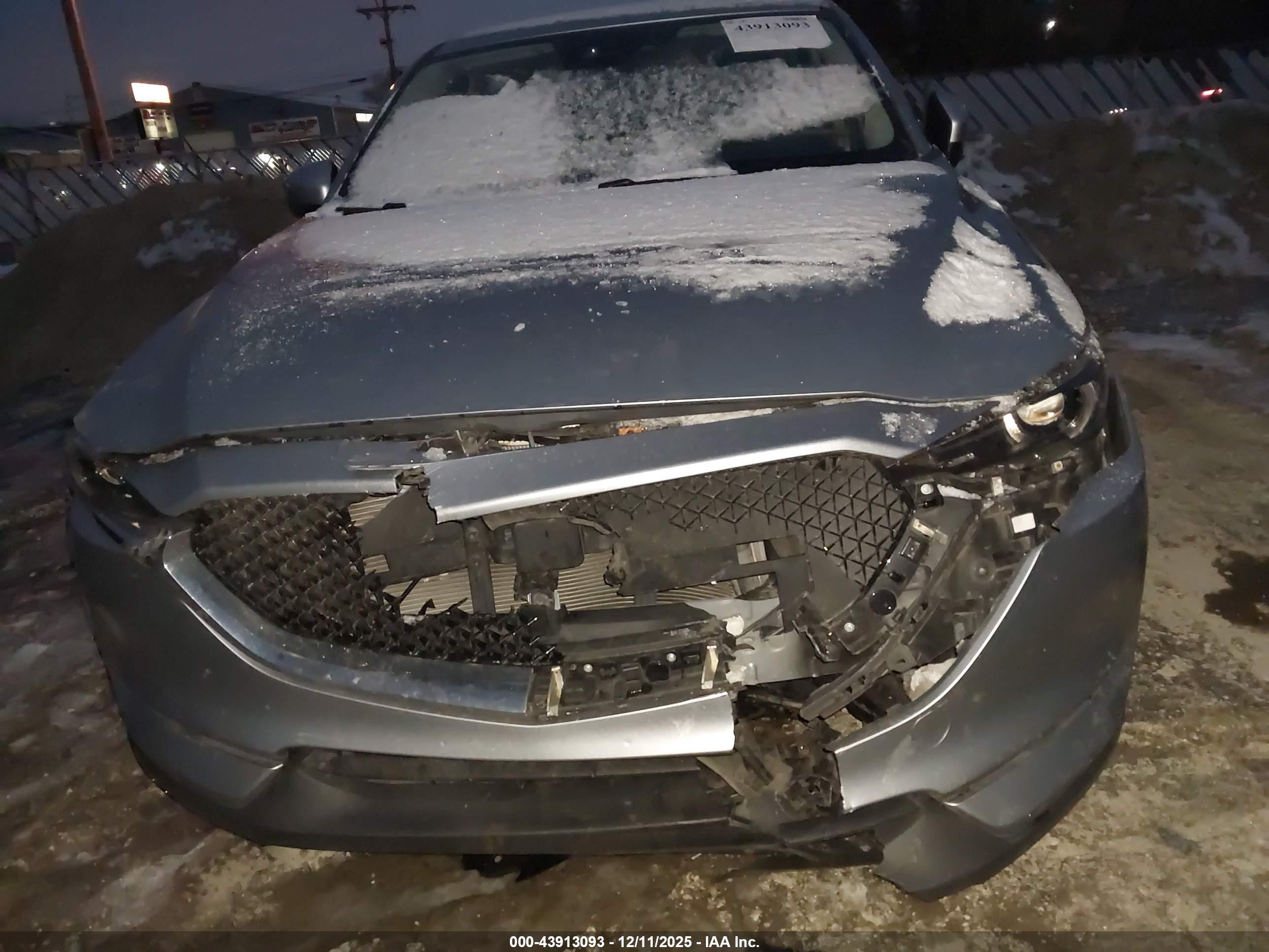 MAZDA CX-5 image 6
