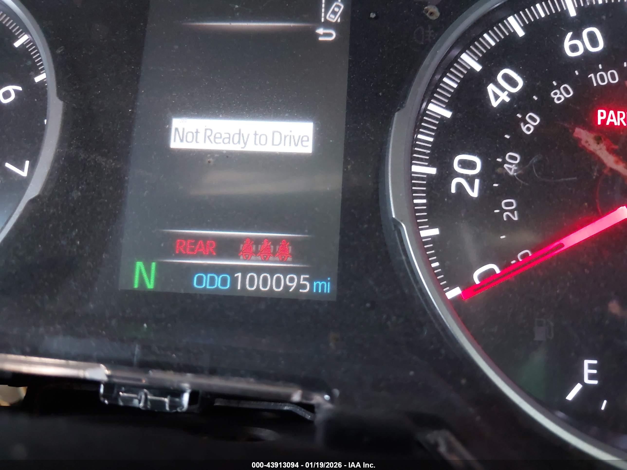 TOYOTA RAV4 image 7