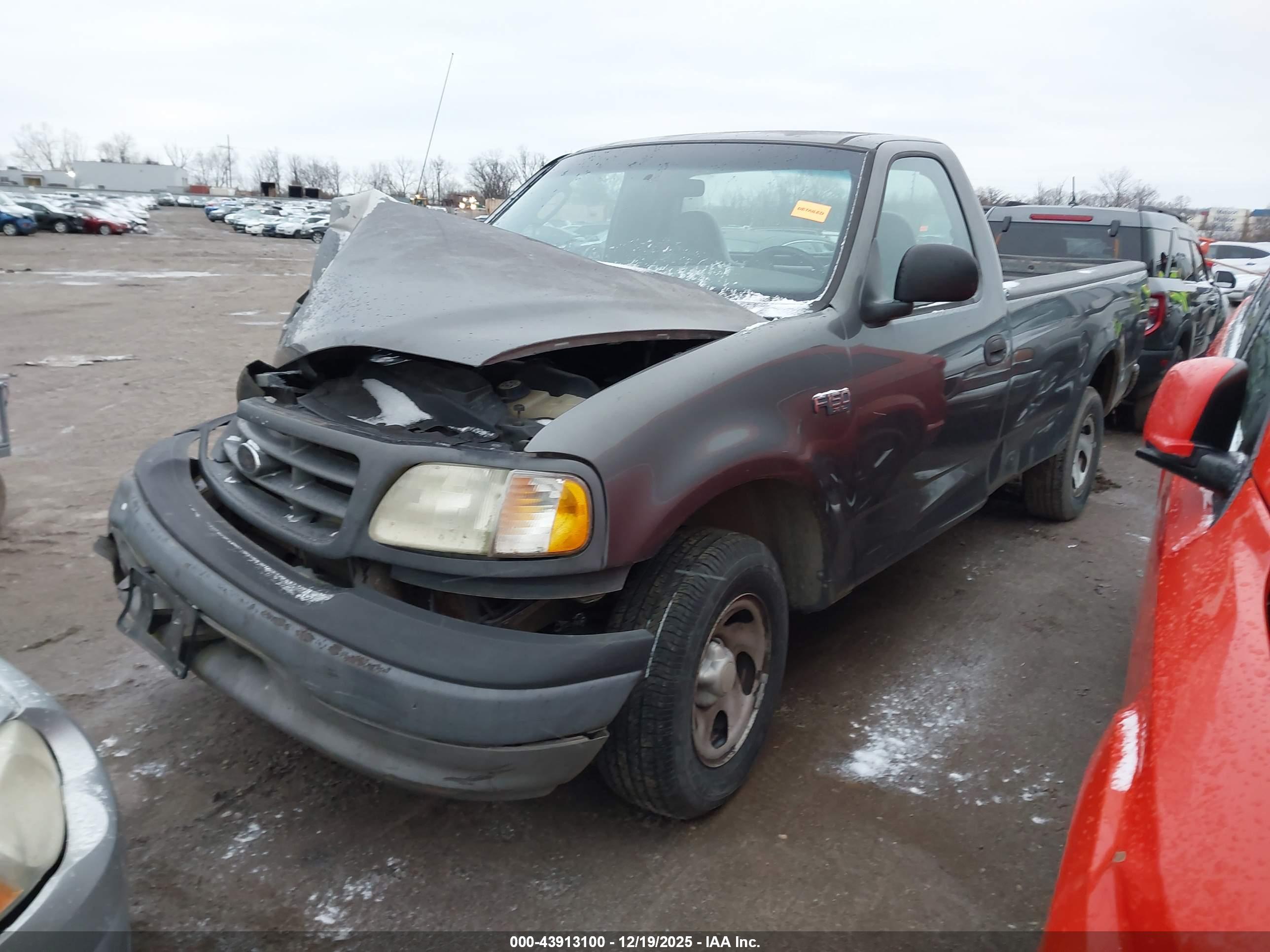 FORD F-150 image 2