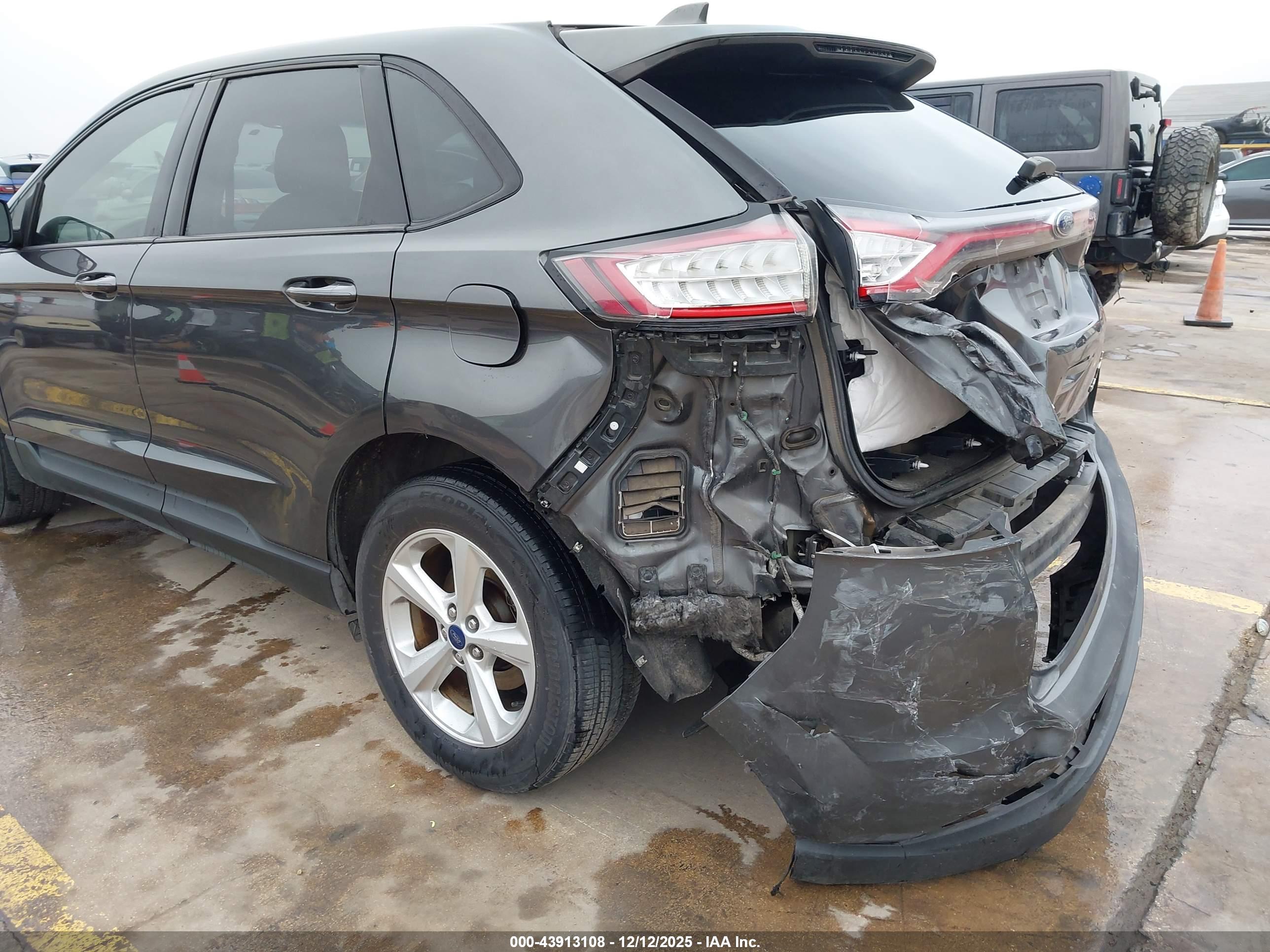 FORD EDGE image 6