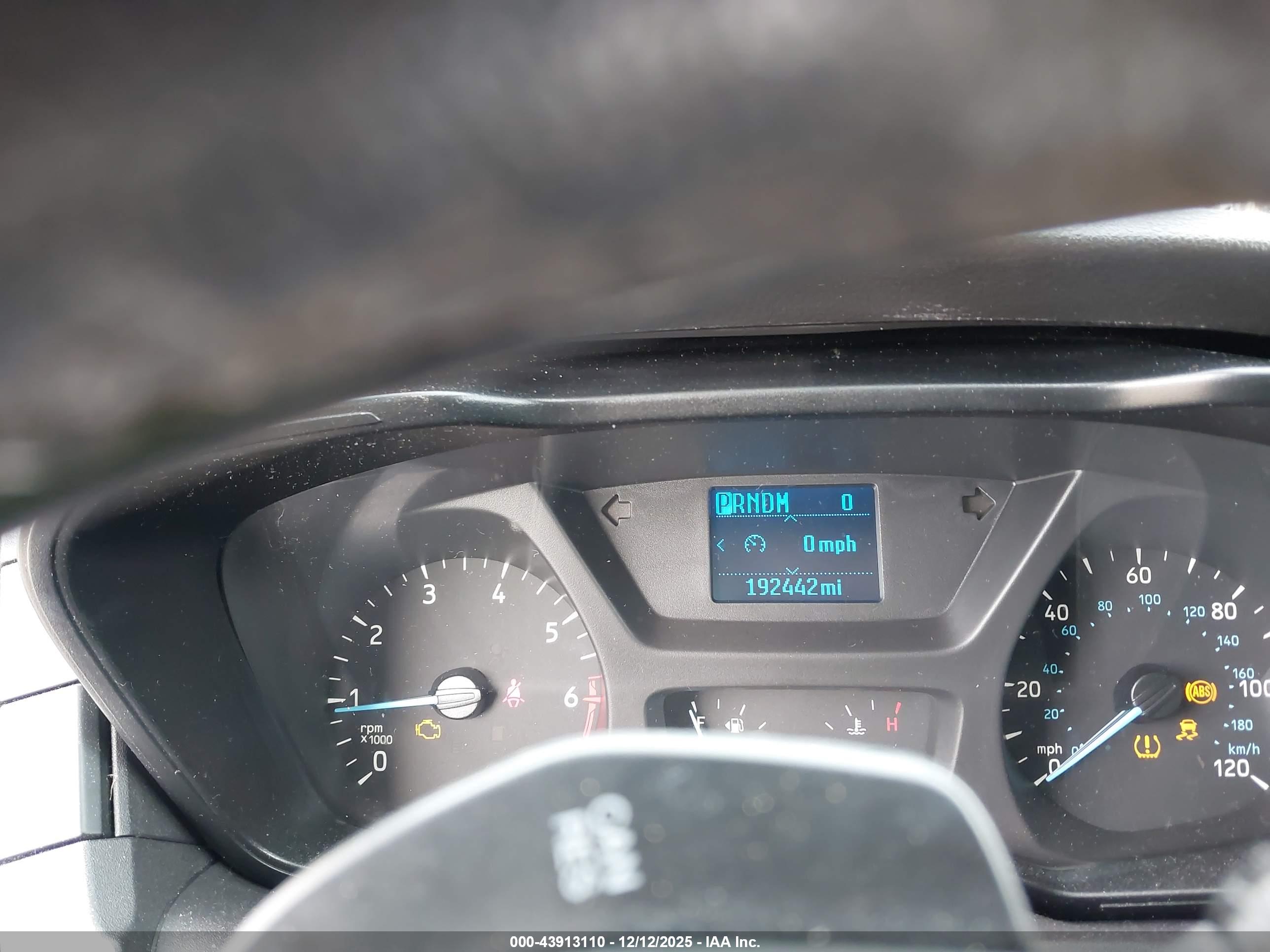 FORD TRANSIT-150 image 7