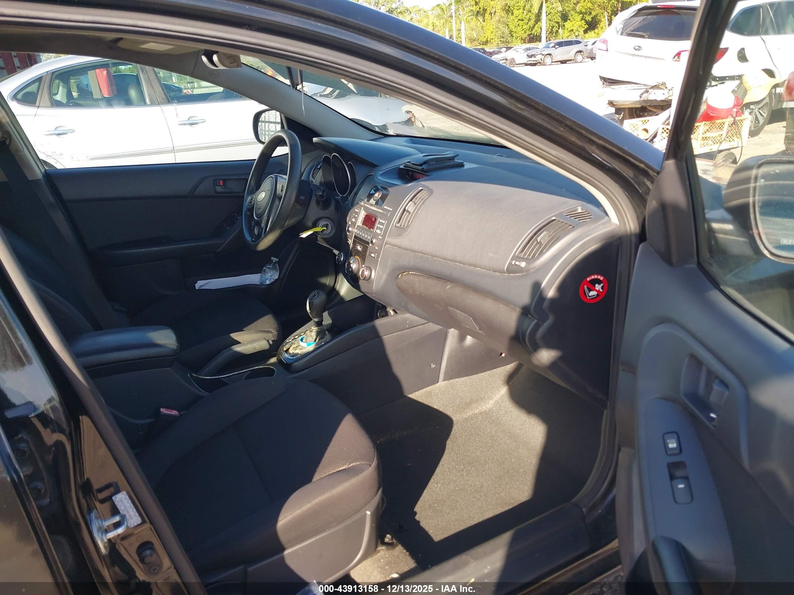 KIA FORTE image 5