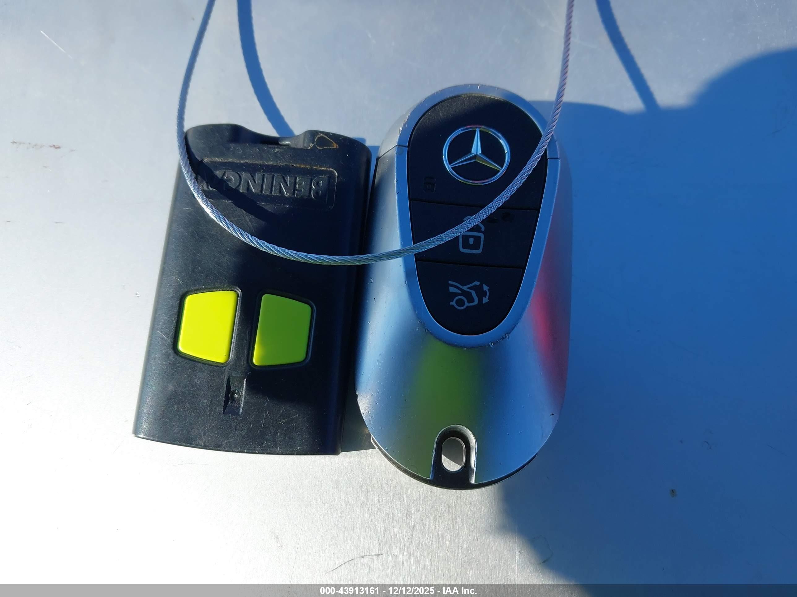 MERCEDES-BENZ EQE image 11