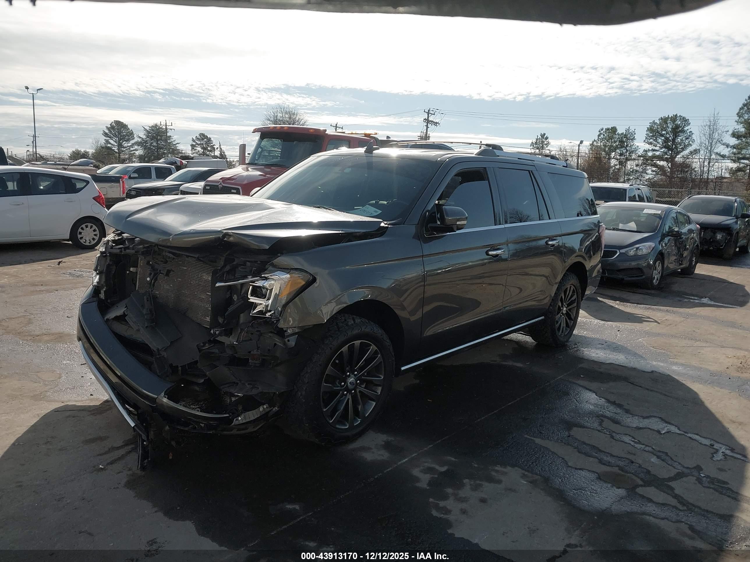 FORD EXPEDITION image 2