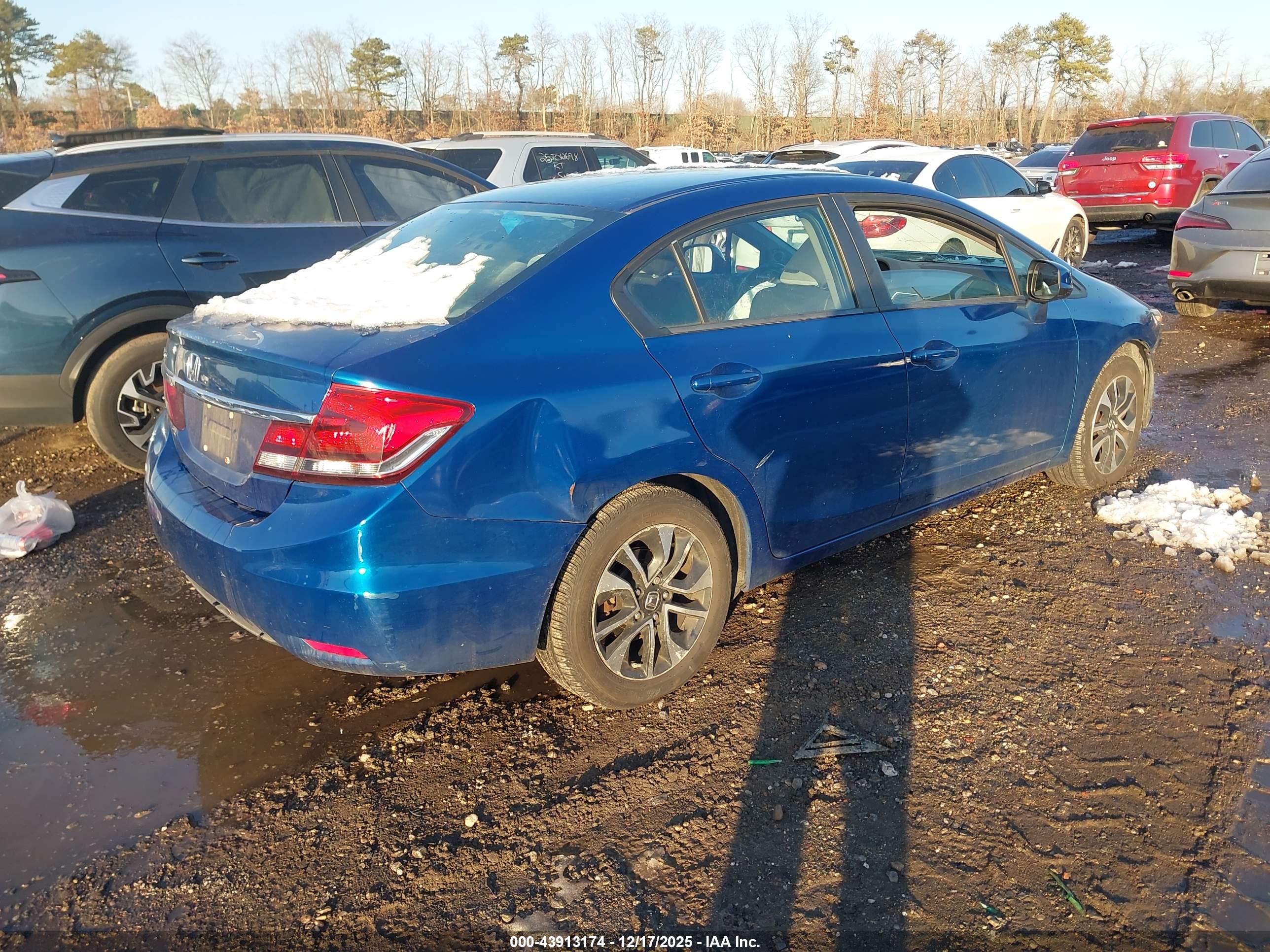 HONDA CIVIC image 4
