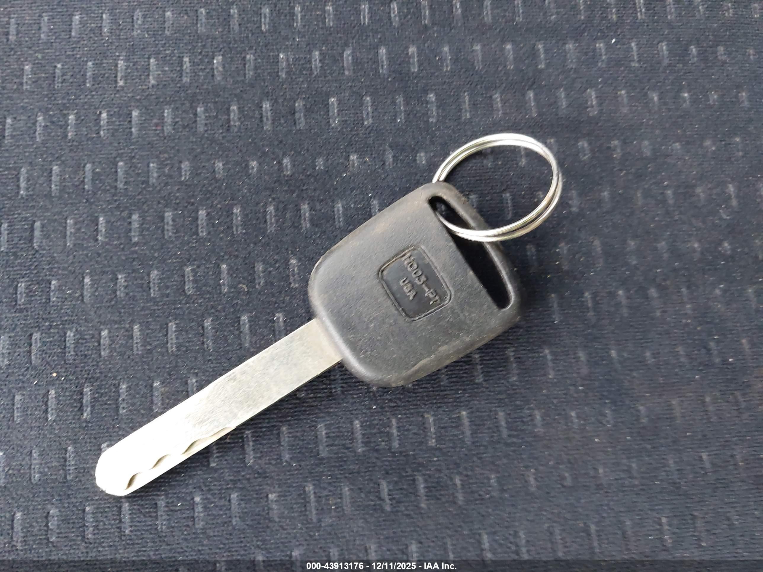 HONDA CR-V image 11